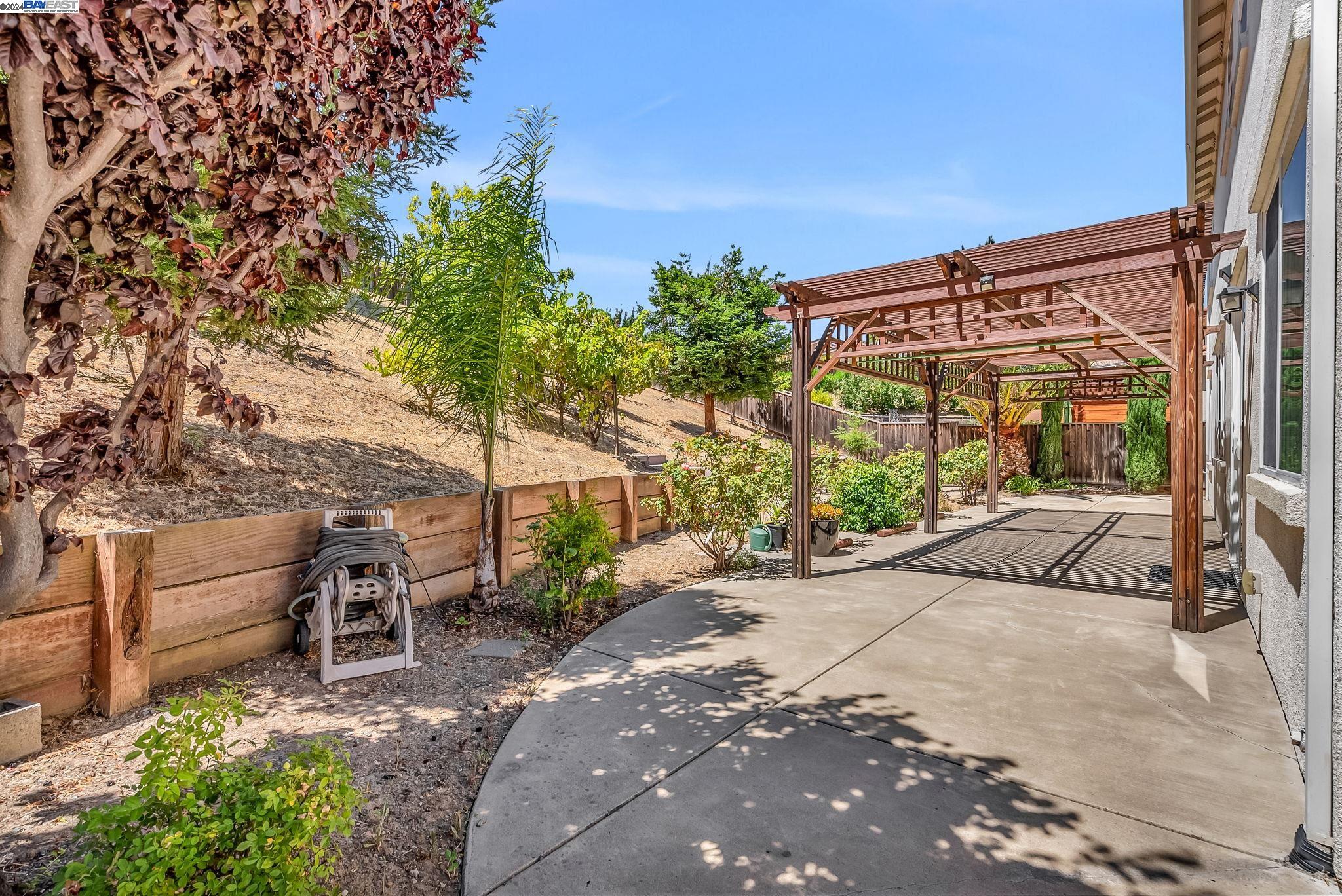 Detail Gallery Image 47 of 52 For 2921 Rio Verde, Bay Point,  CA 94565 - 4 Beds | 3/1 Baths