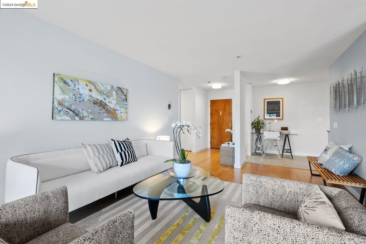 Photo #2: 41070885 Listing 