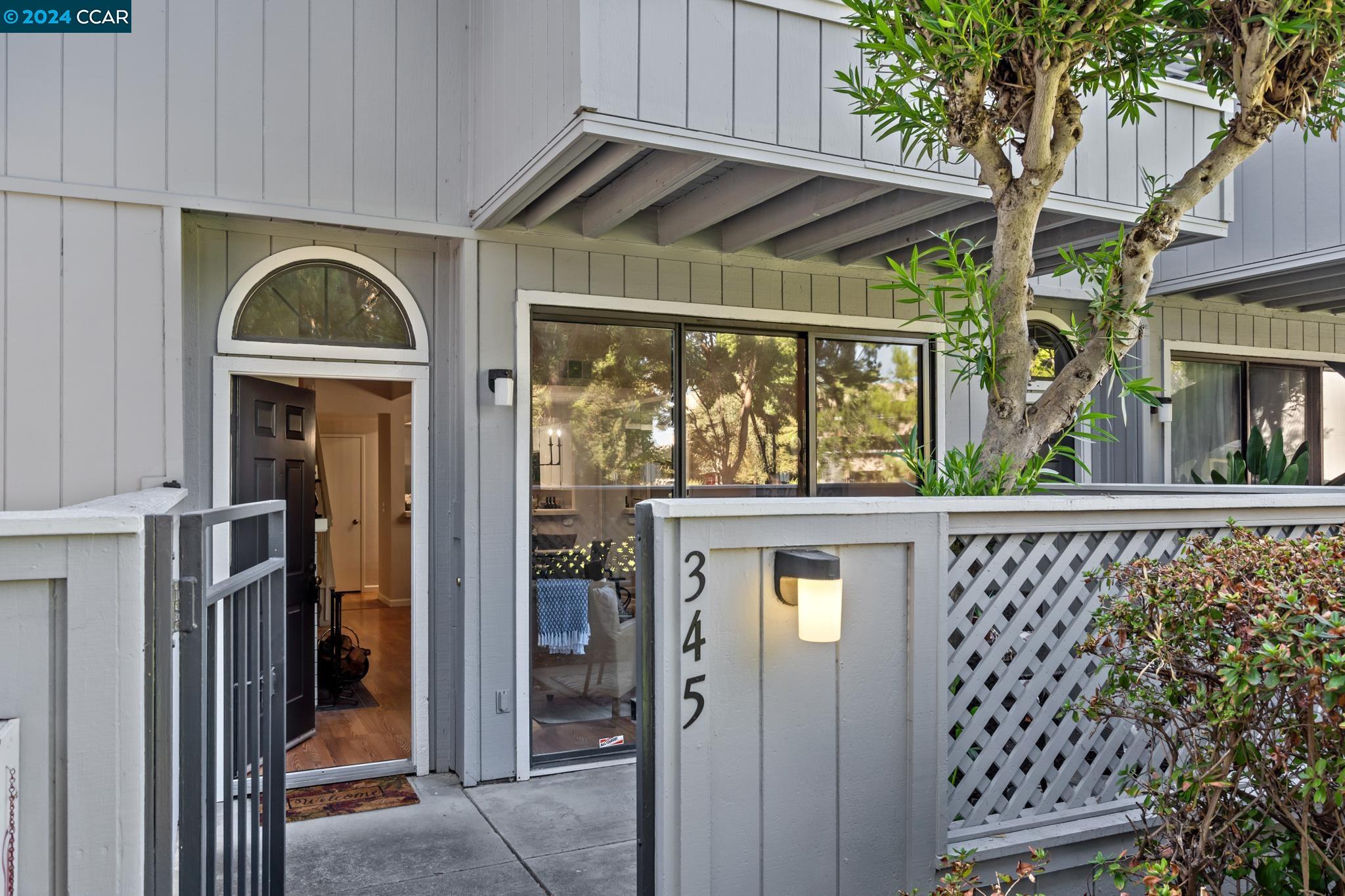 Photo #3: 41070901 Listing 