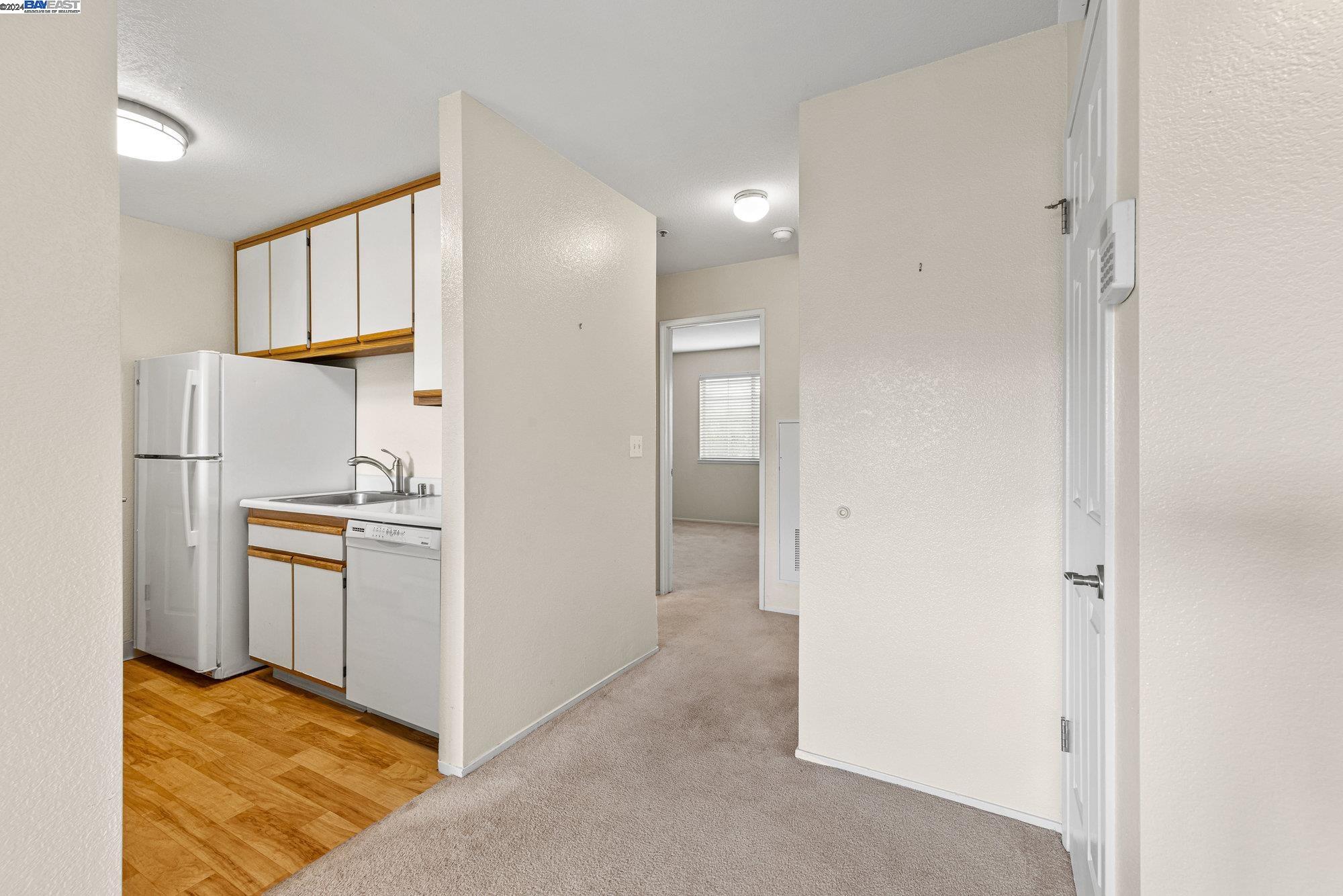 Photo #4: 41070902 Listing 