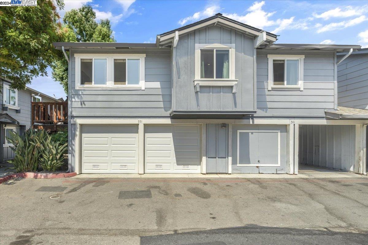 Detail Gallery Image 1 of 1 For 551 Groth Pl, San Jose,  CA 95111 - 2 Beds | 1 Baths