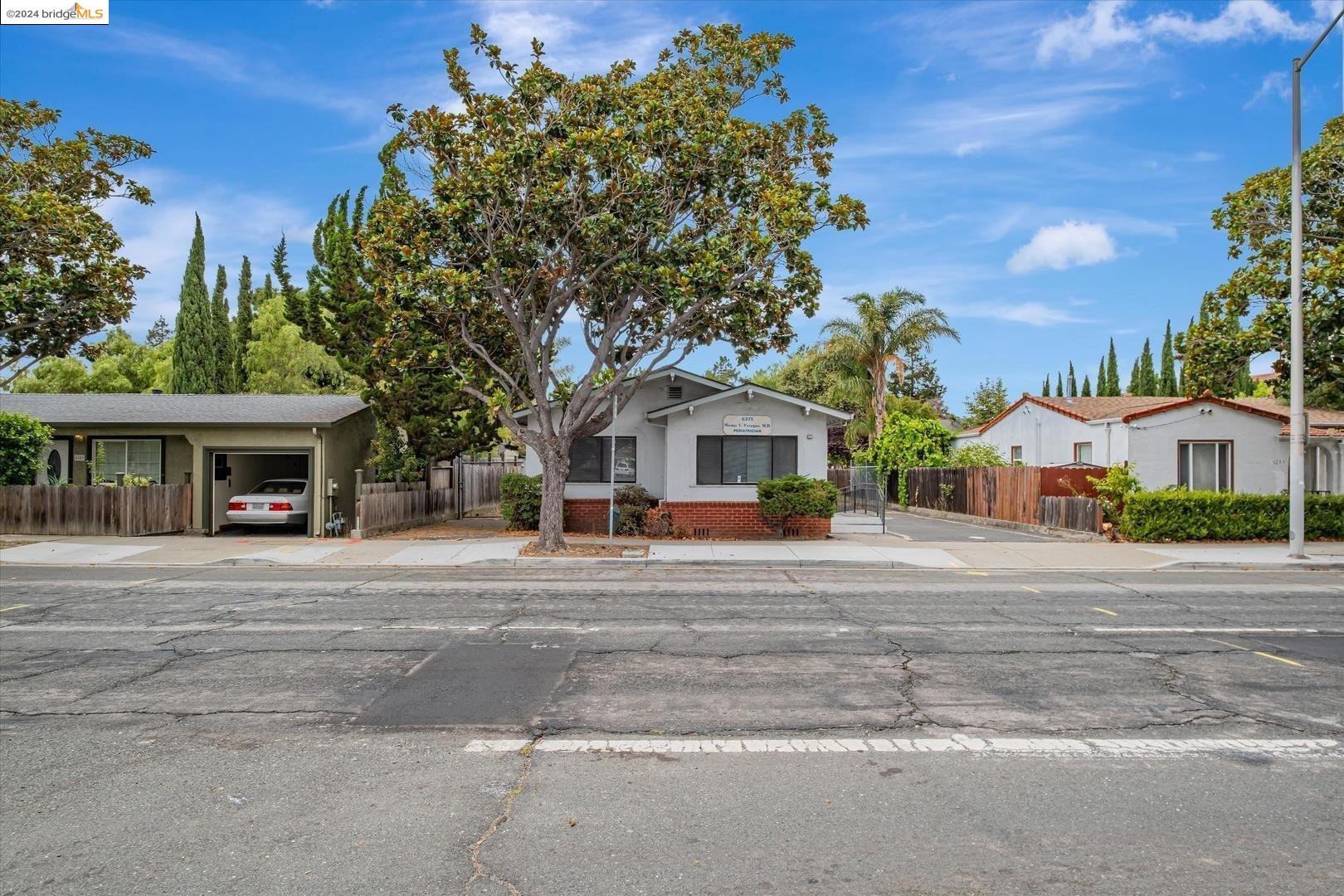 Detail Gallery Image 1 of 1 For 6275 Thornton Ave, Newark,  CA 94560 - 4 Beds | 1 Baths