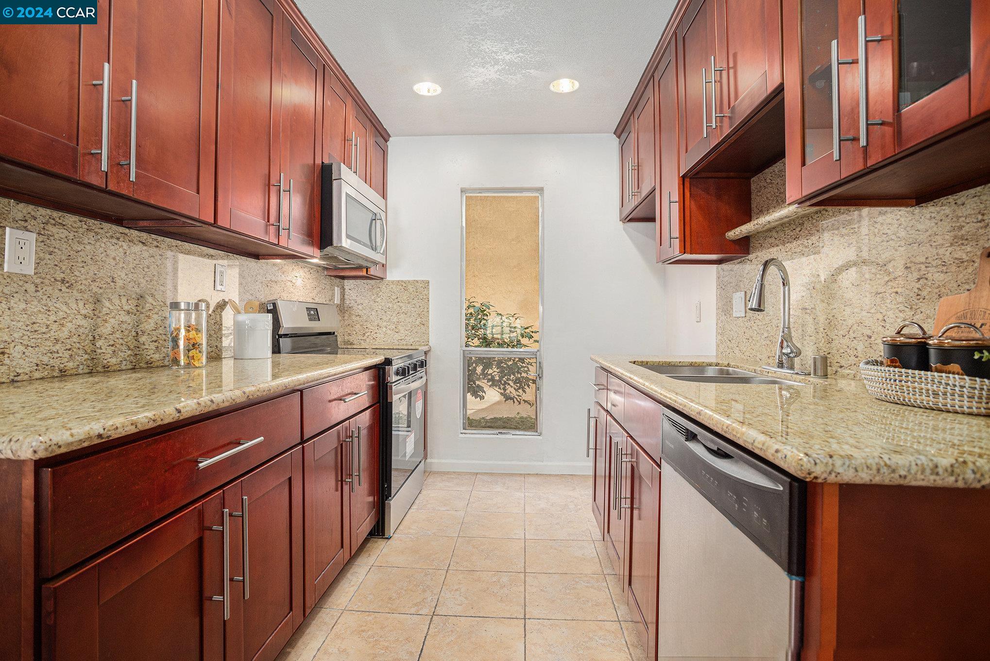 Photo #6: 41071131 Listing 