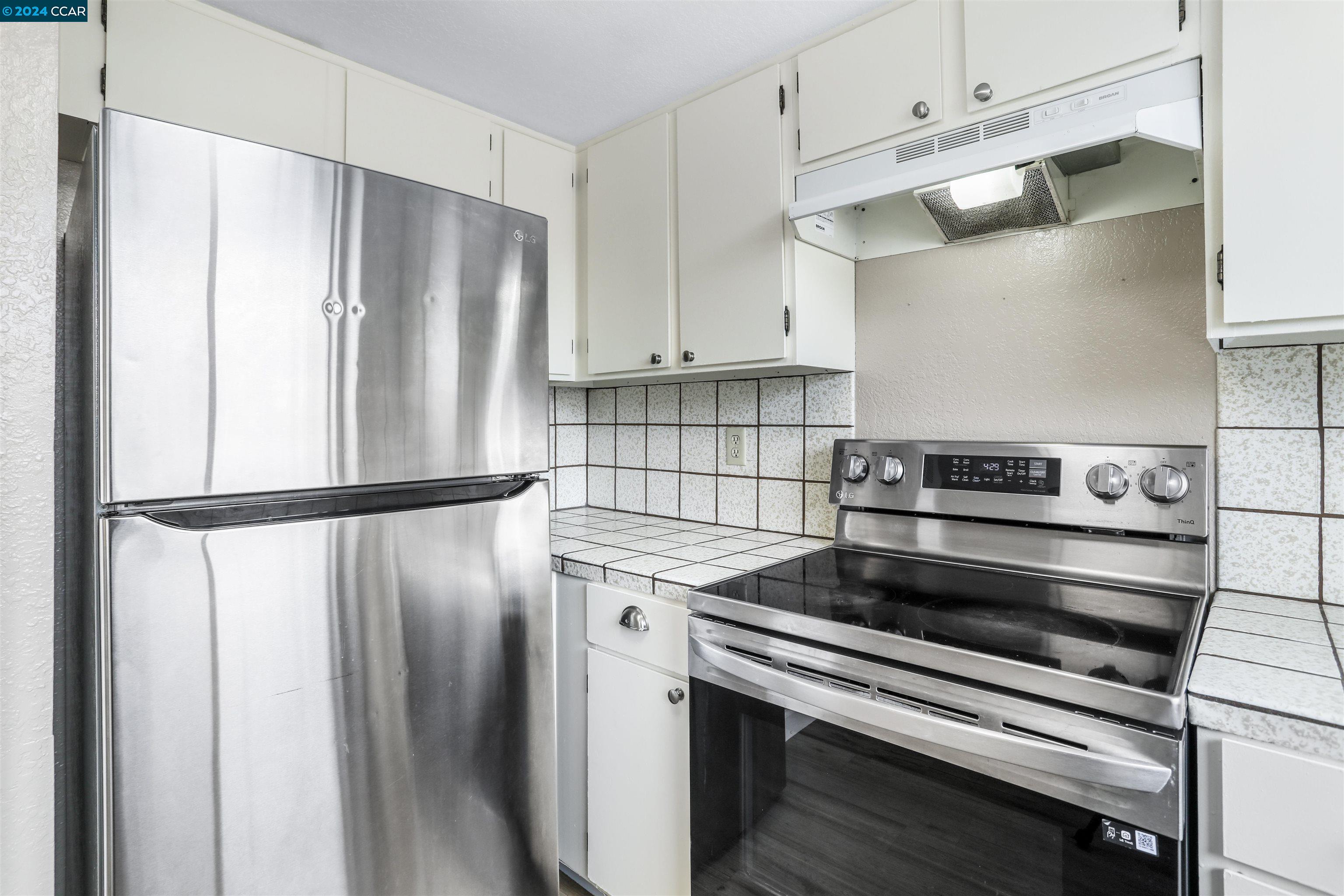 Photo #16: 41071134 Listing: Photo #16