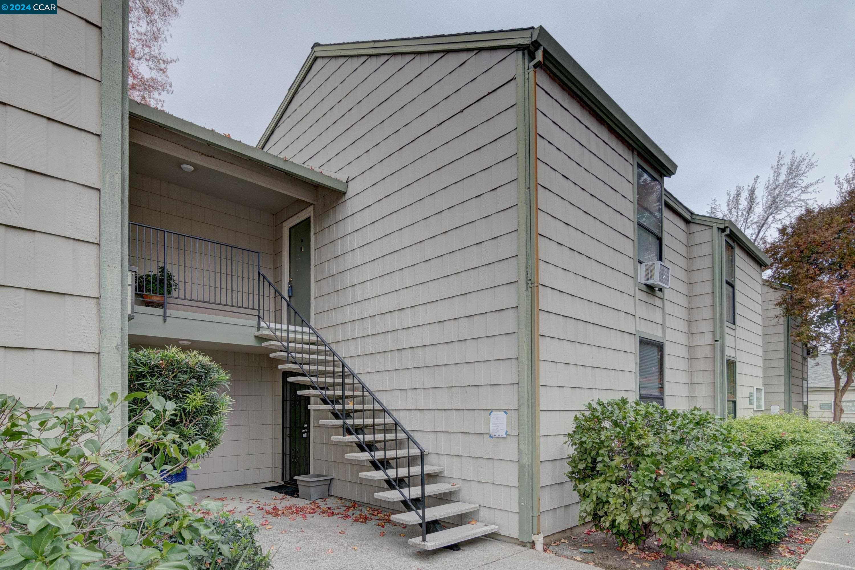 More Details about MLS # 41071151 : 2890 TREAT BLVD # 13