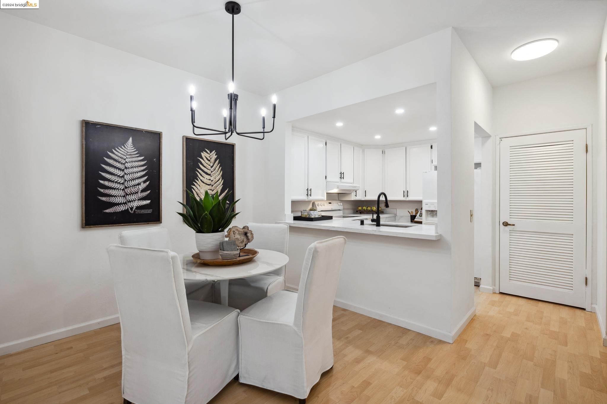 Photo #6: 41071159 Listing 