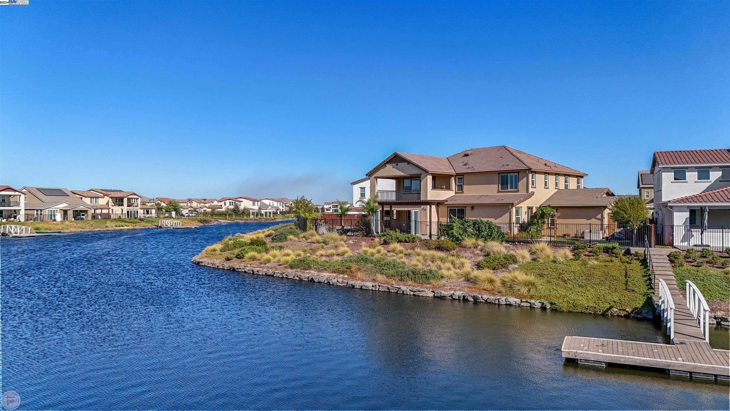 Detail Gallery Image 3 of 60 For 17723 Griswold Ct, Lathrop,  CA 95330 - 6 Beds | 5/1 Baths