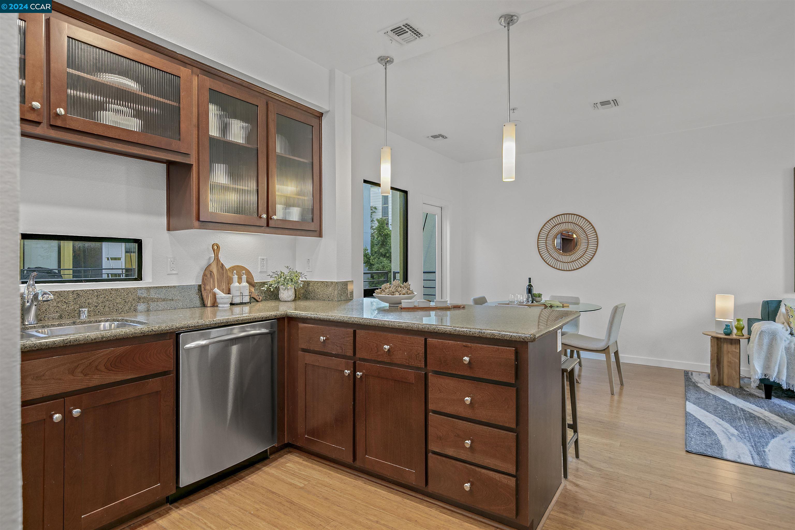Photo #5: 41071255 Listing 