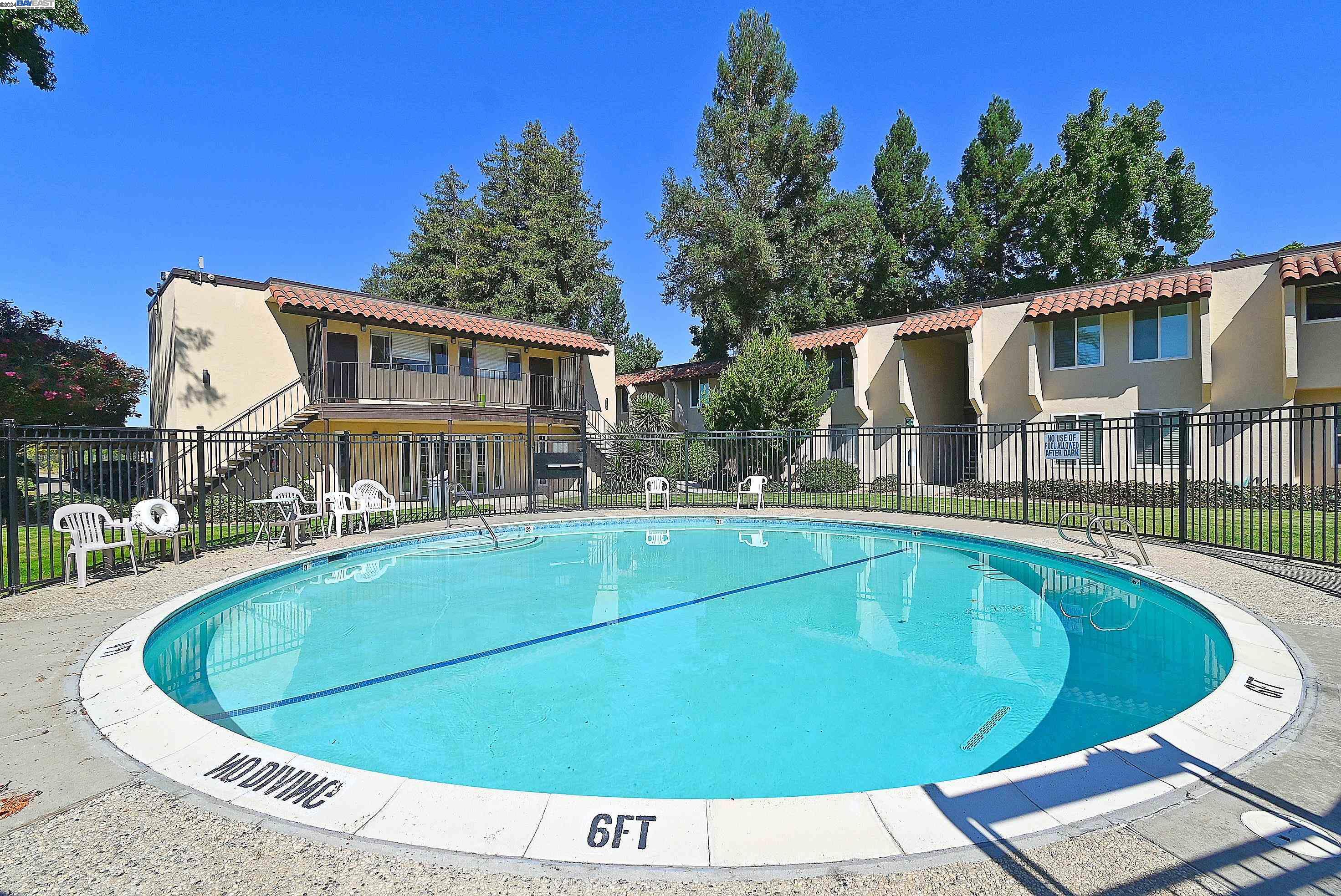 Photo #2: 41071268 Listing 