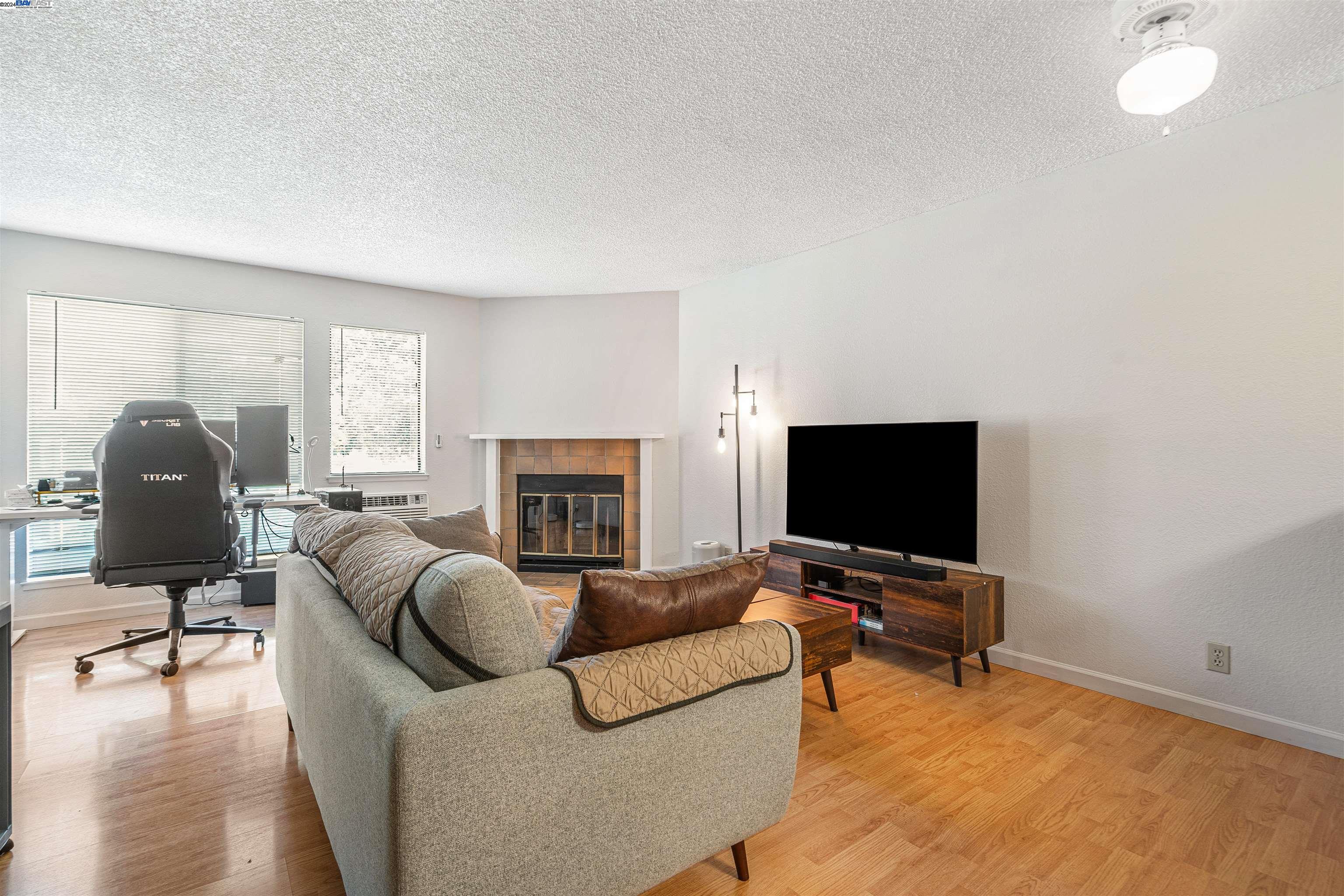 Photo #3: 41071275 Listing 
