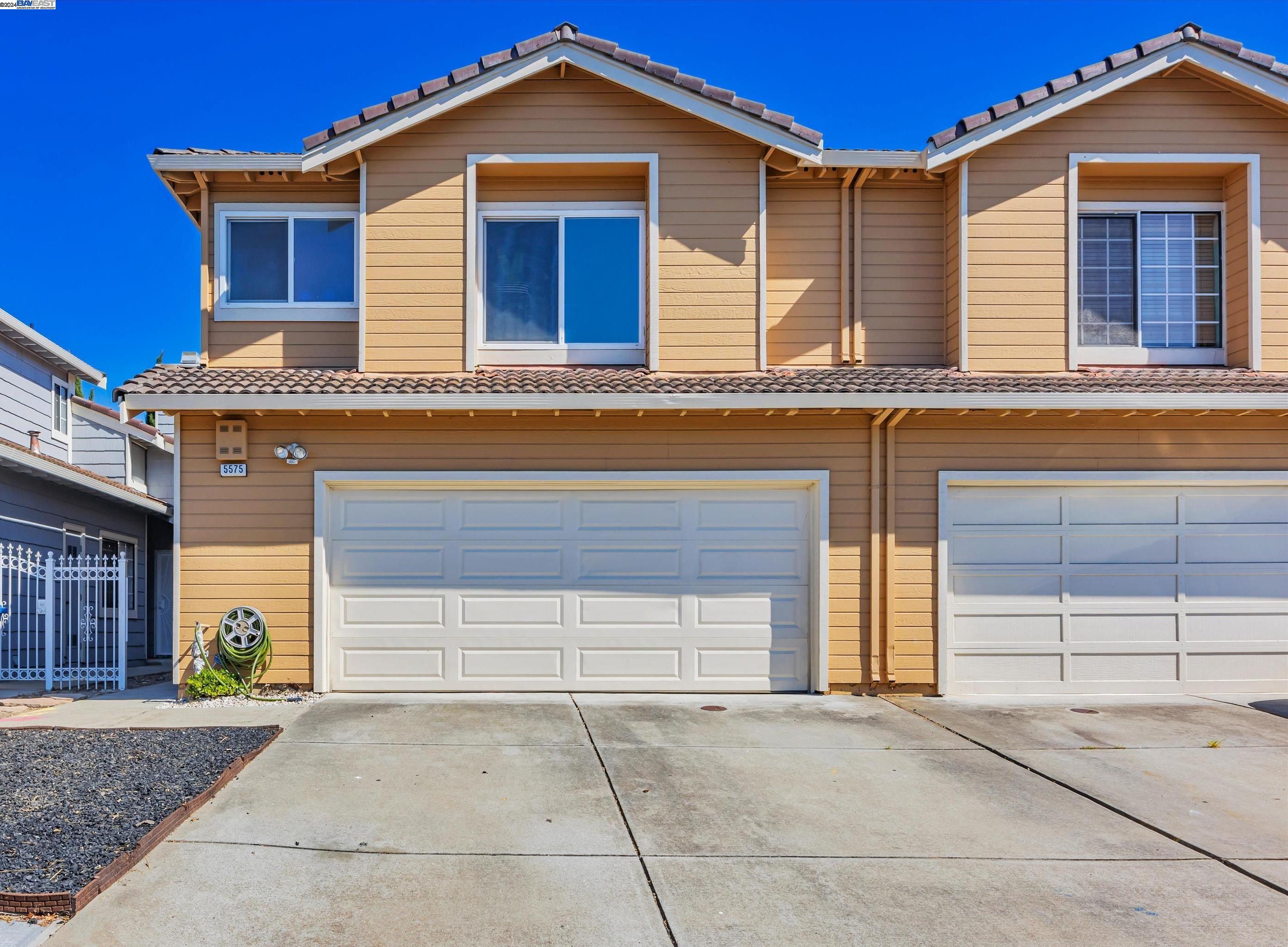 Detail Gallery Image 1 of 1 For 5575 Civic Terrace Ave, Newark,  CA 94560 - 4 Beds | 2/1 Baths