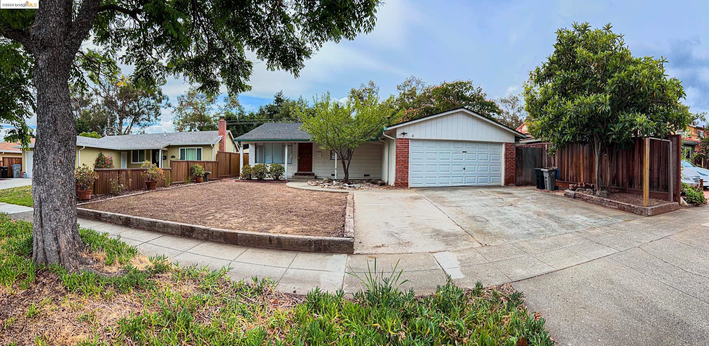 Detail Gallery Image 1 of 1 For 5006 Kingston Way, San Jose,  CA 95130 - 3 Beds | 1 Baths