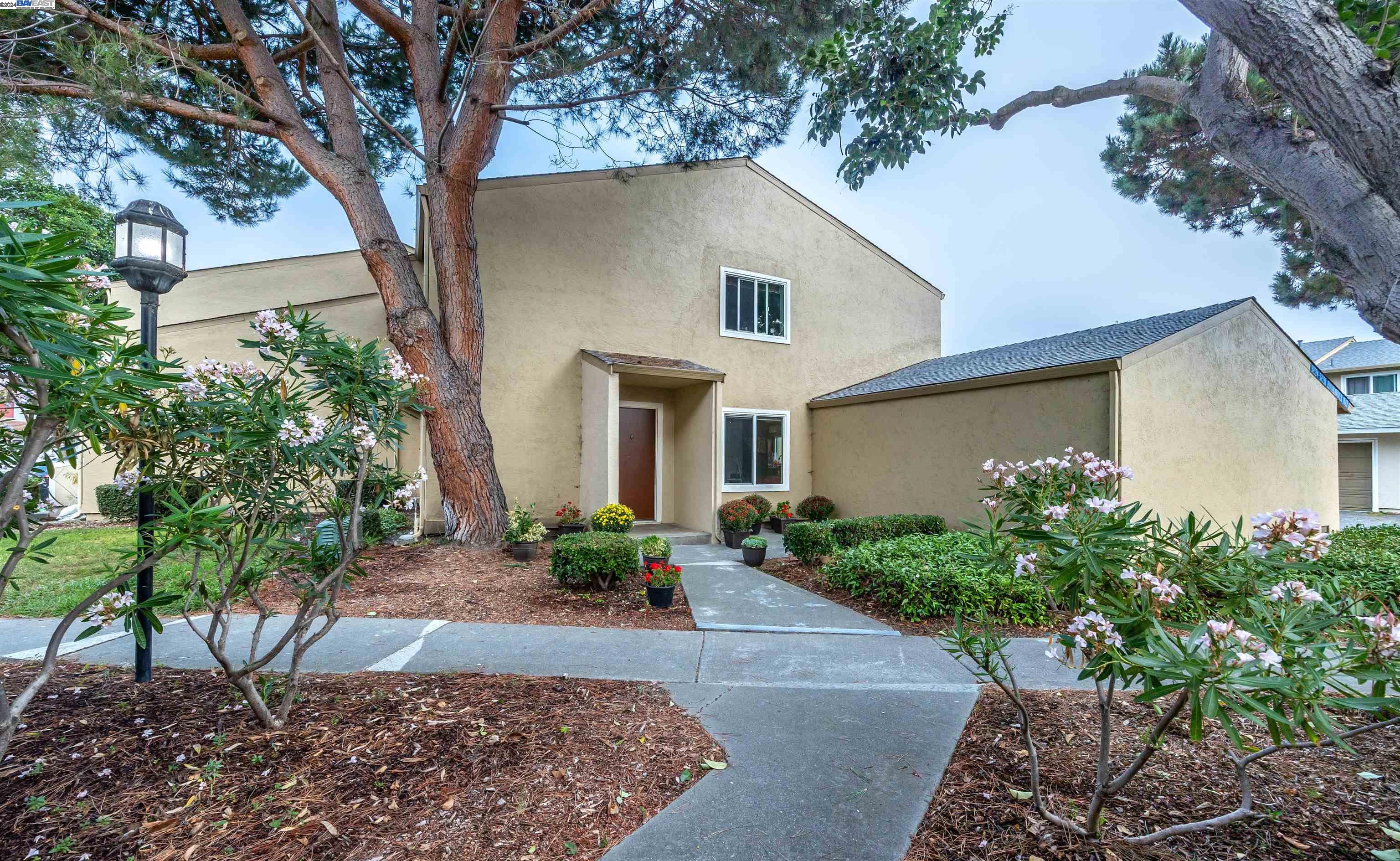 Photo #2: 41071419 Listing 