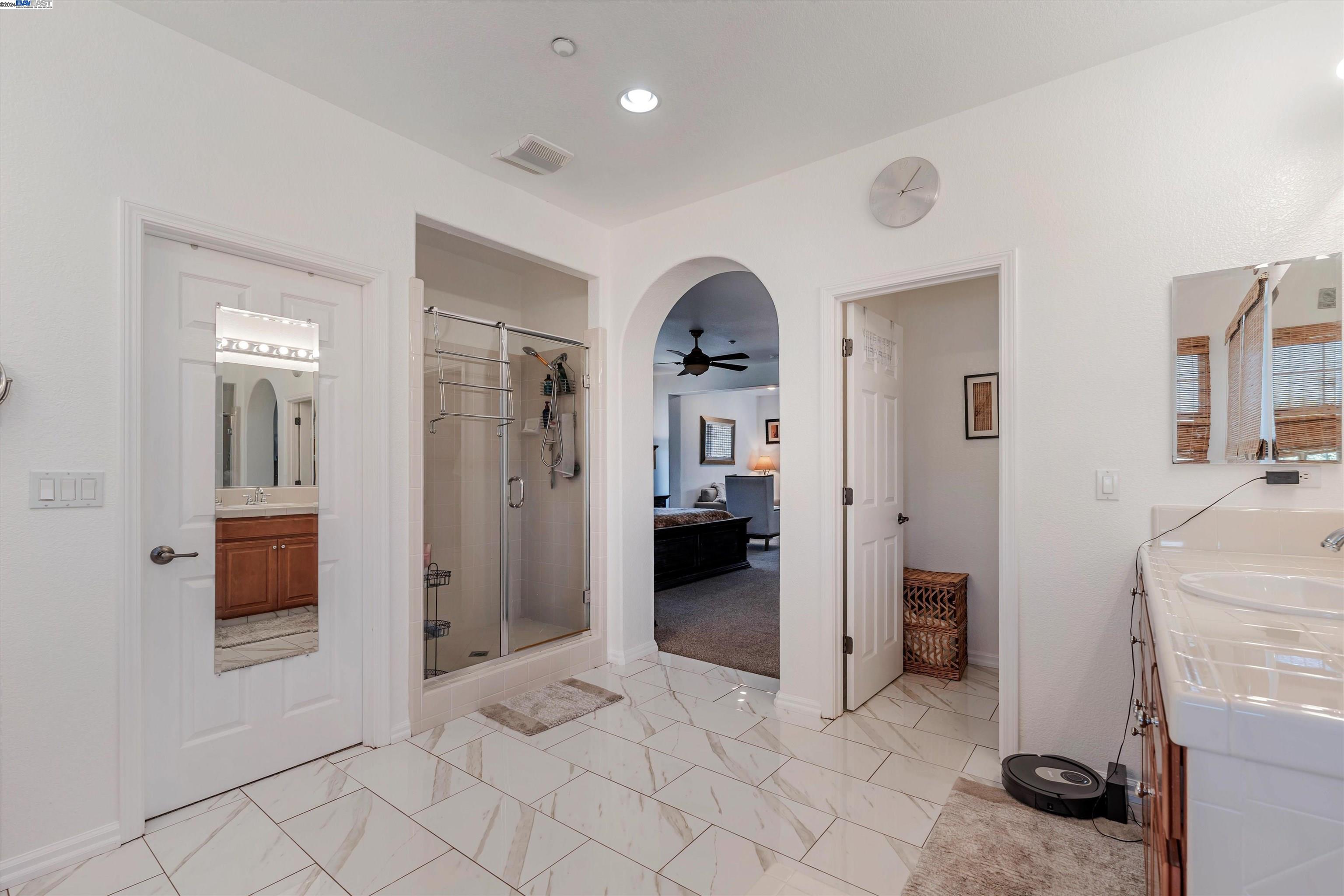 Detail Gallery Image 25 of 40 For 686 Homestead Ave, Lathrop,  CA 95330 - 5 Beds | 3 Baths