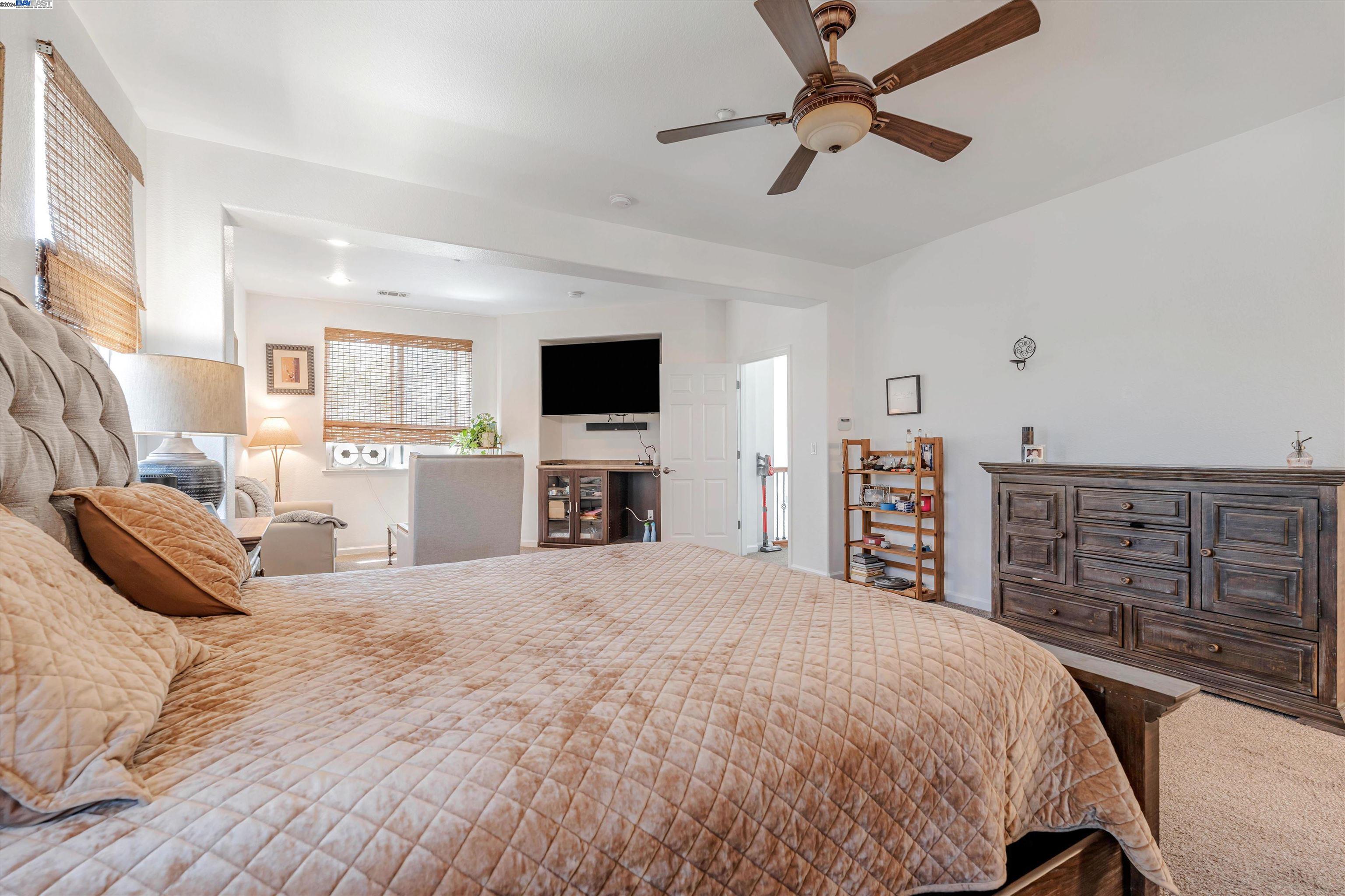 Detail Gallery Image 26 of 40 For 686 Homestead Ave, Lathrop,  CA 95330 - 5 Beds | 3 Baths