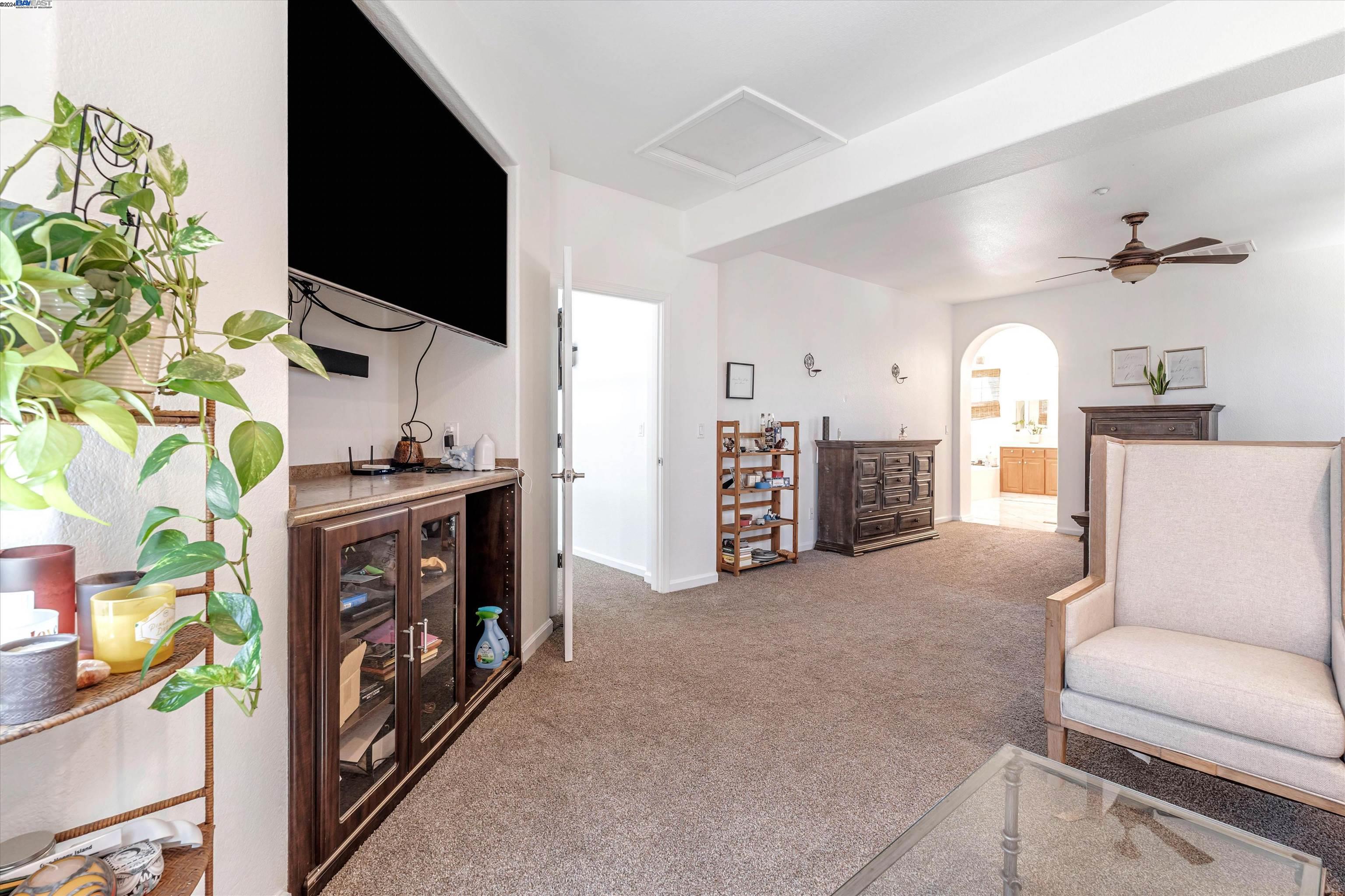 Detail Gallery Image 28 of 40 For 686 Homestead Ave, Lathrop,  CA 95330 - 5 Beds | 3 Baths