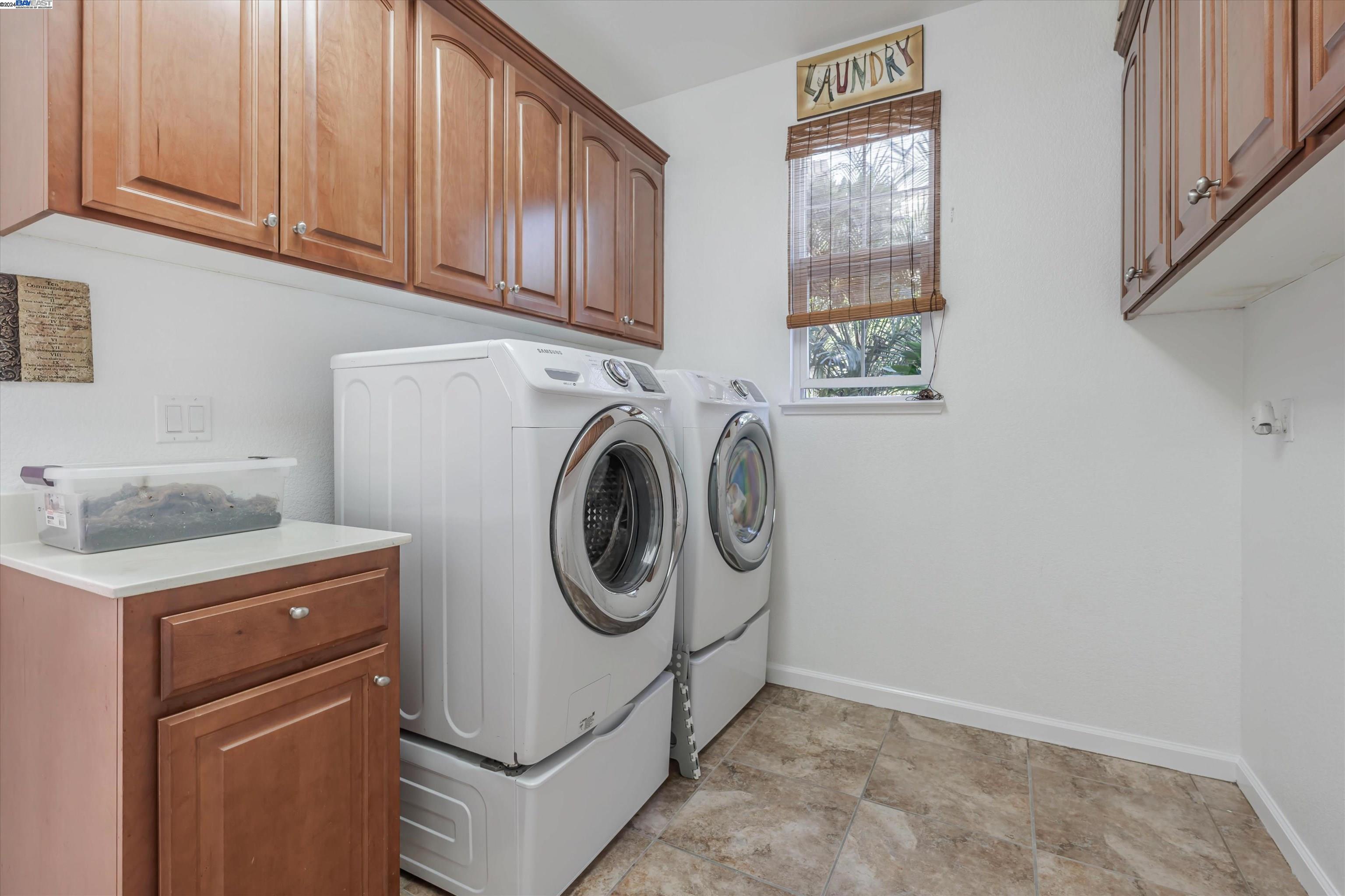 Detail Gallery Image 31 of 40 For 686 Homestead Ave, Lathrop,  CA 95330 - 5 Beds | 3 Baths