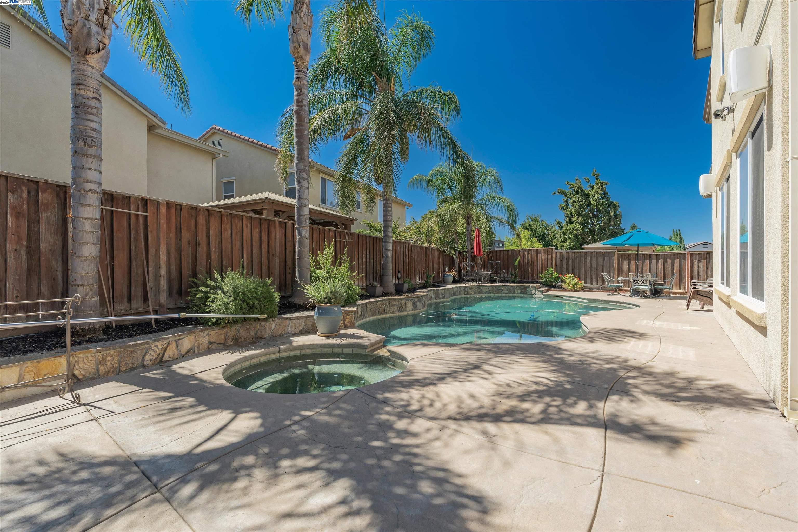 Detail Gallery Image 32 of 40 For 686 Homestead Ave, Lathrop,  CA 95330 - 5 Beds | 3 Baths