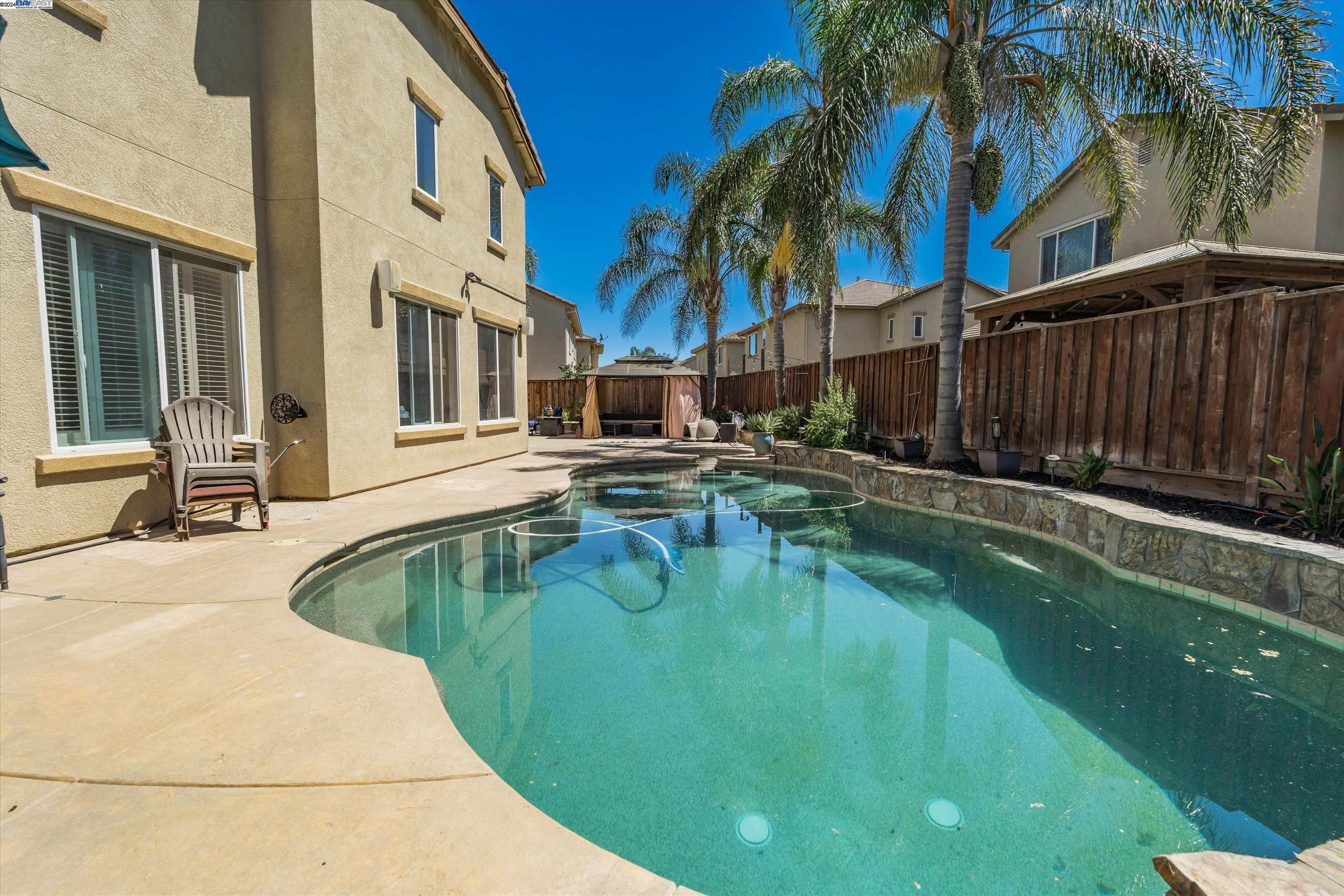 Detail Gallery Image 35 of 40 For 686 Homestead Ave, Lathrop,  CA 95330 - 5 Beds | 3 Baths