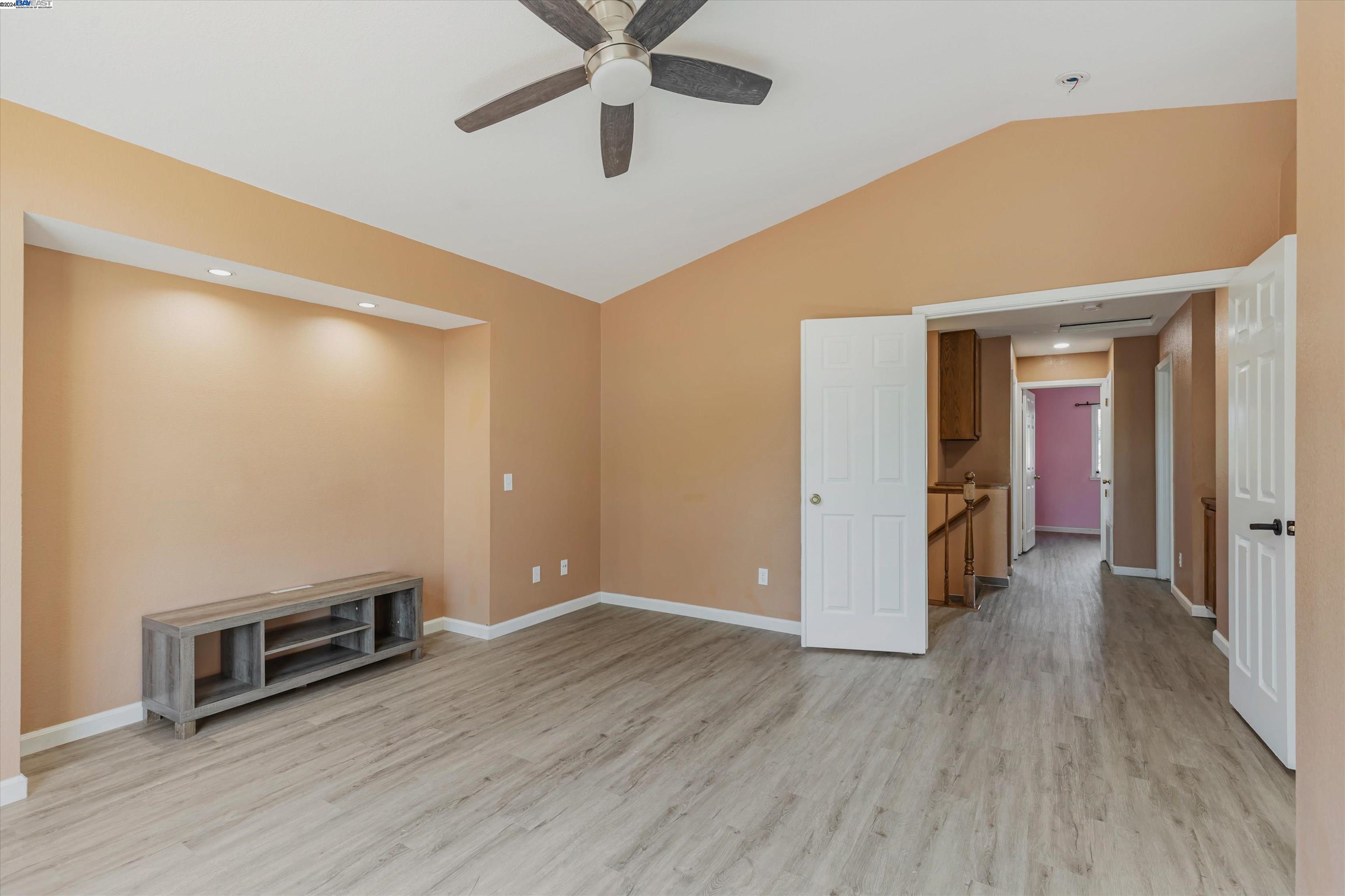 Detail Gallery Image 16 of 24 For 102 Edward Ct, Tracy,  CA 95376 - 3 Beds | 2/1 Baths