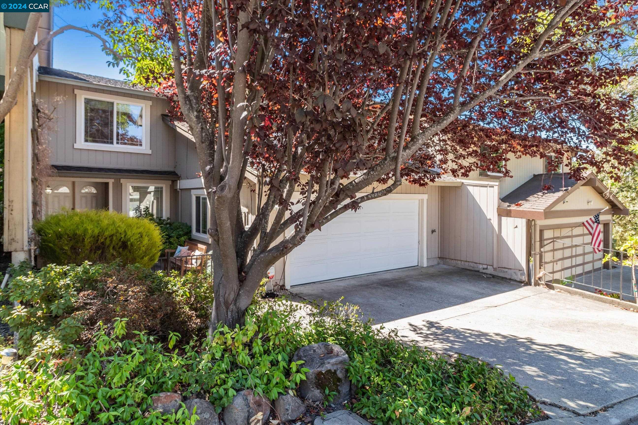 Photo #2: 41071535 Listing 