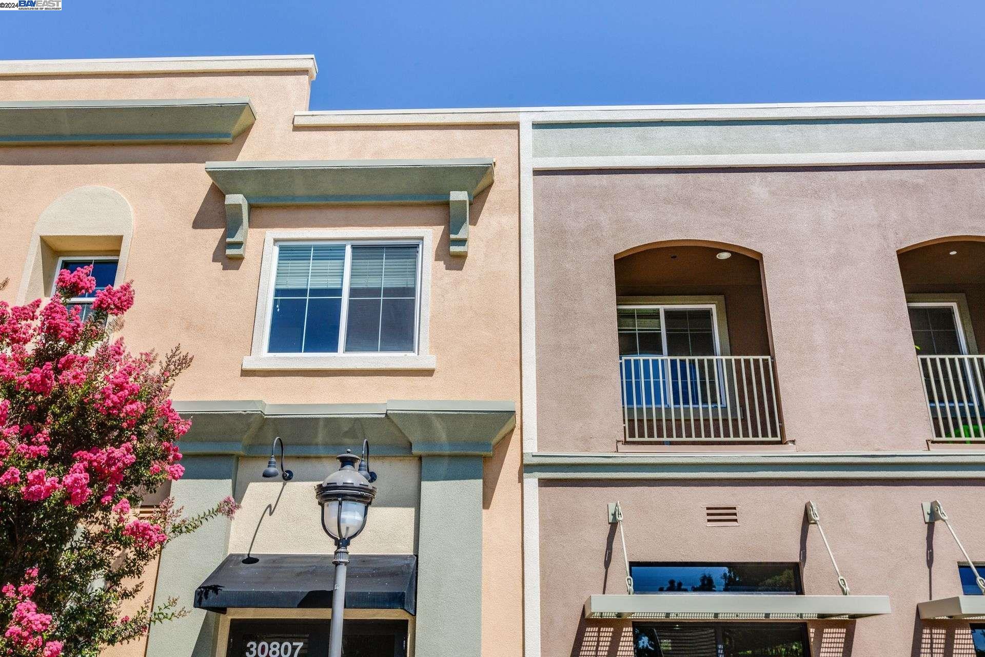 Detail Gallery Image 1 of 1 For 30823 Union City Blvd, Union City,  CA 94587 - 2 Beds | 2 Baths
