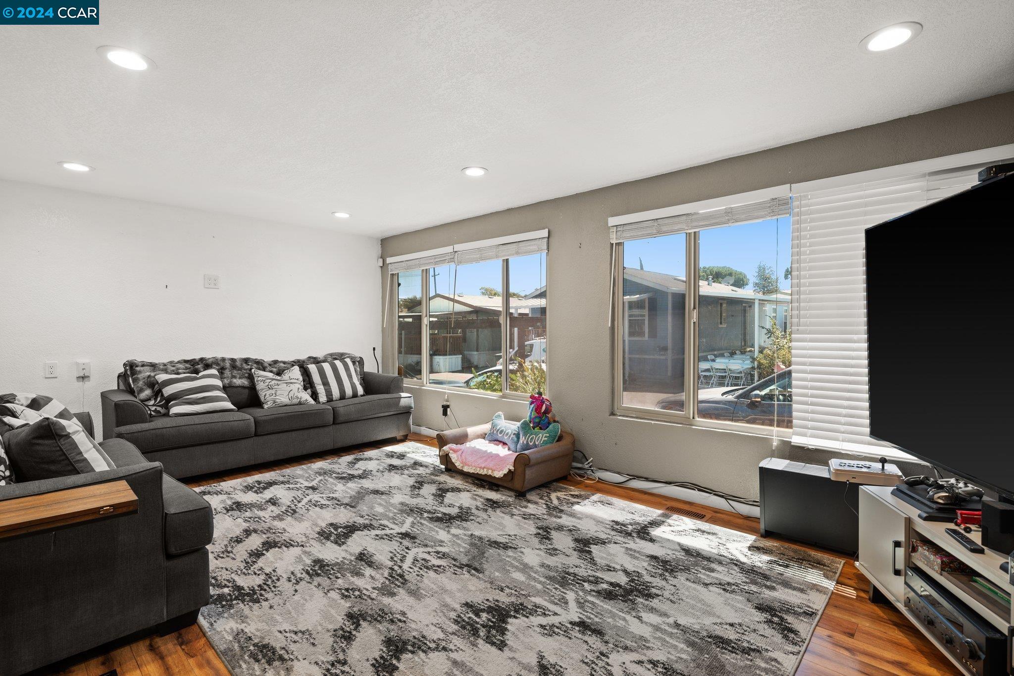 Detail Gallery Image 2 of 35 For 55 Pacifica Ave #51,  Bay Point,  CA 94565 - 2 Beds | 2 Baths