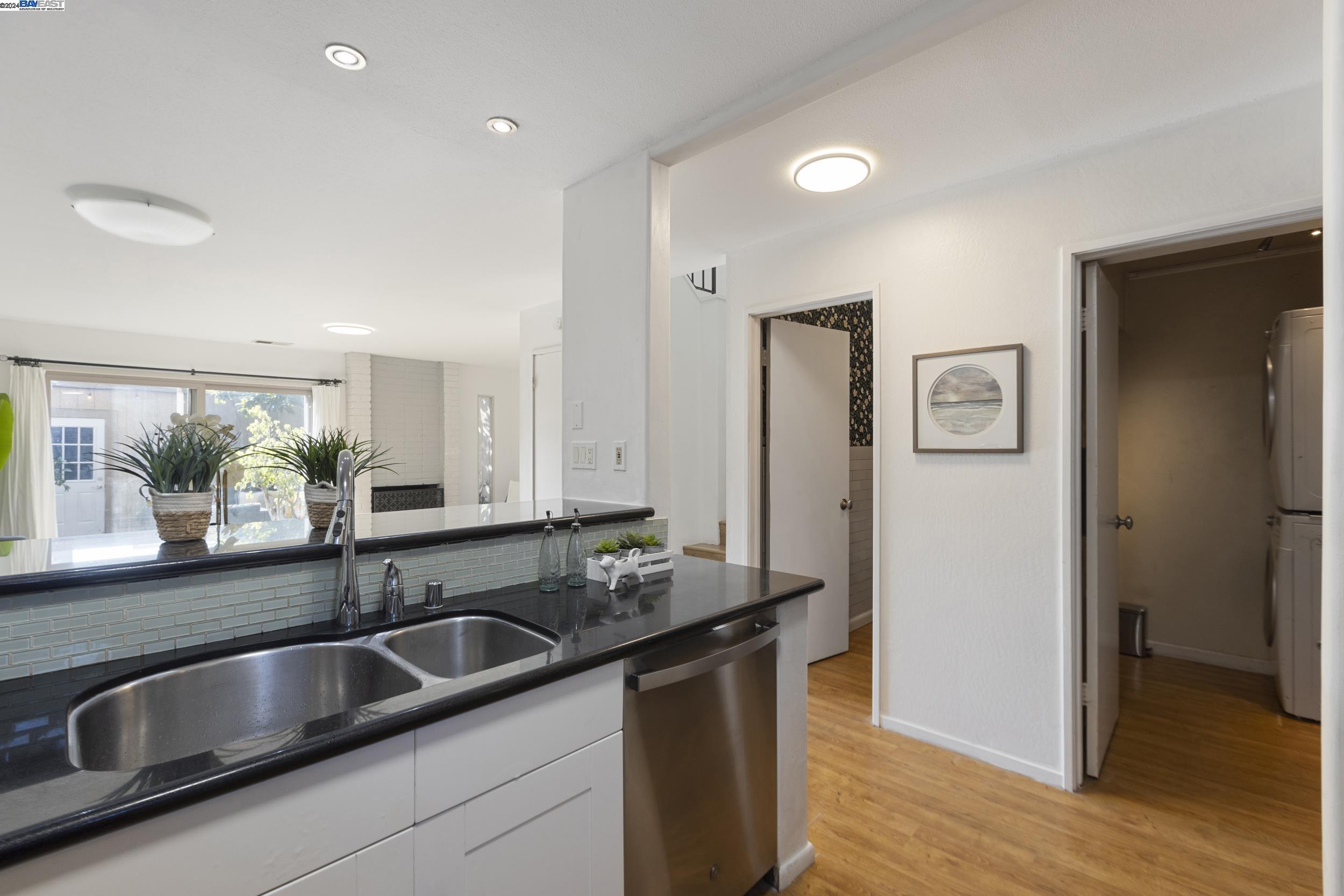 Photo #5: 41071690 Listing 