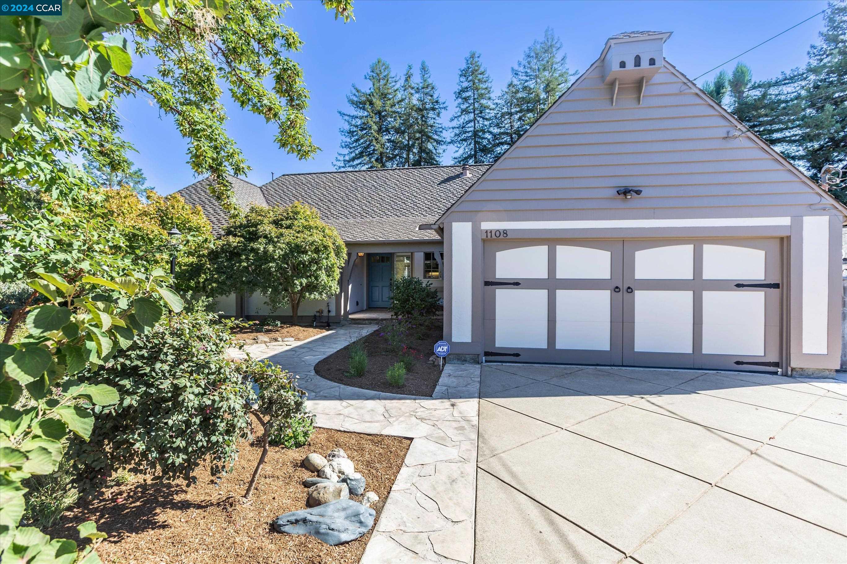 Detail Gallery Image 1 of 1 For 1108 Sanders Dr, Moraga,  CA 94556 - 4 Beds | 3 Baths