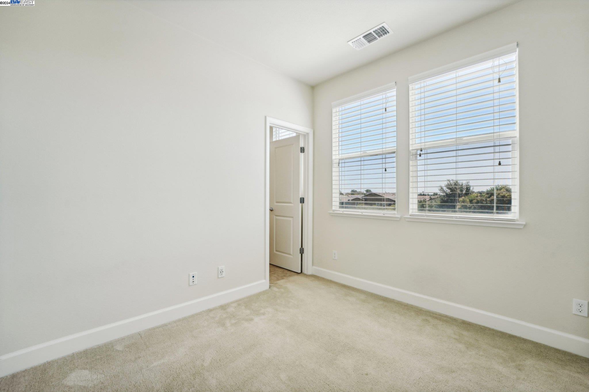 Detail Gallery Image 29 of 45 For 23320 Wilmot Cir, Hayward,  CA 94545 - 2 Beds | 2/1 Baths