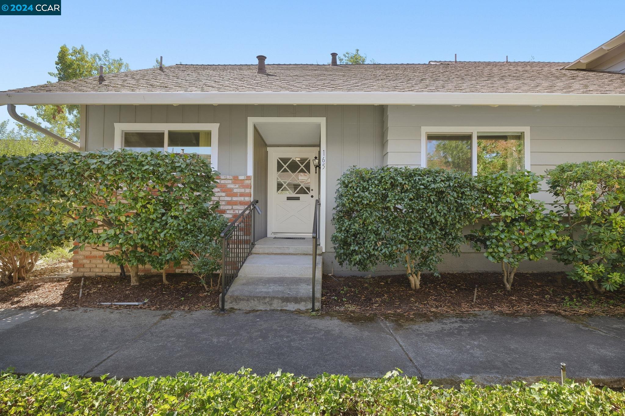 Photo #2: 41071753 Listing 