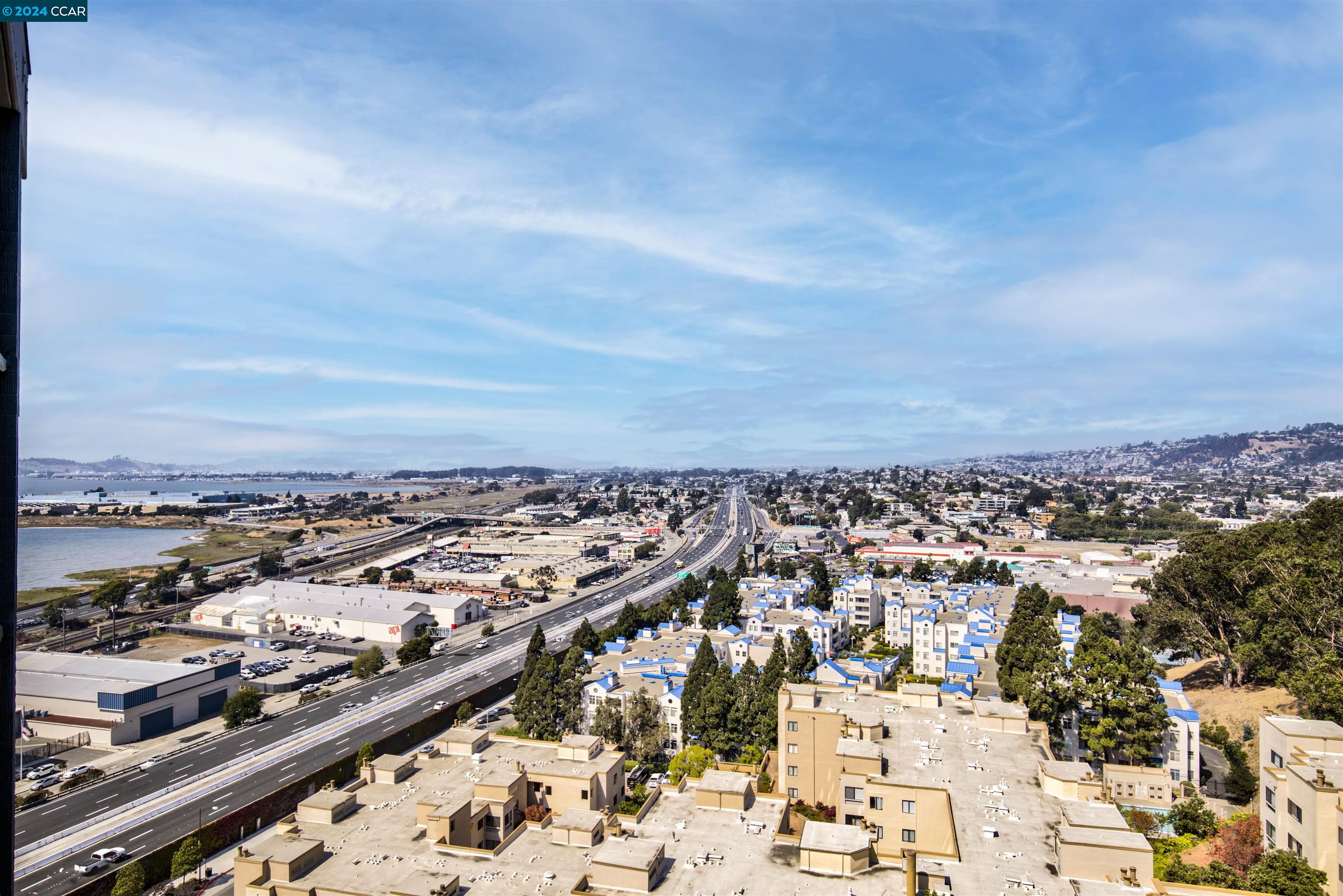 Detail Gallery Image 1 of 1 For 555 Pierce St #1410,  Albany,  CA 94706 - 2 Beds | 2 Baths
