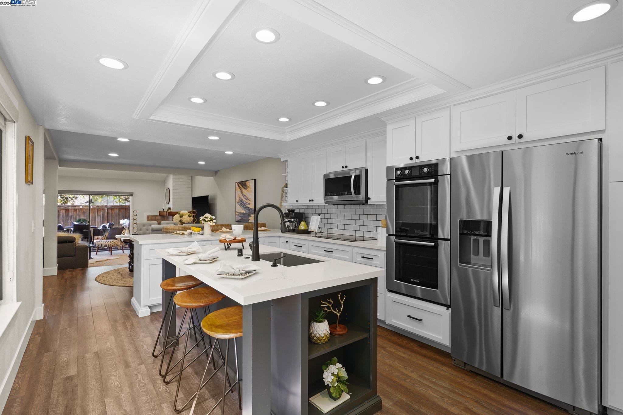 MLS: 41071831 Condo For Sale