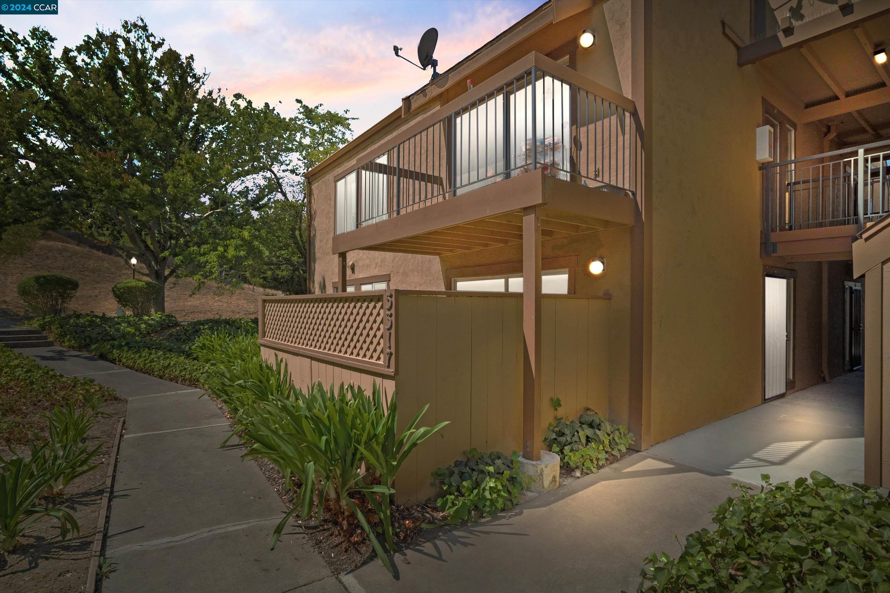 Detail Gallery Image 30 of 46 For 5317 Ridgeview Cir #9,  El Sobrante,  CA 94803 - 2 Beds | 1 Baths