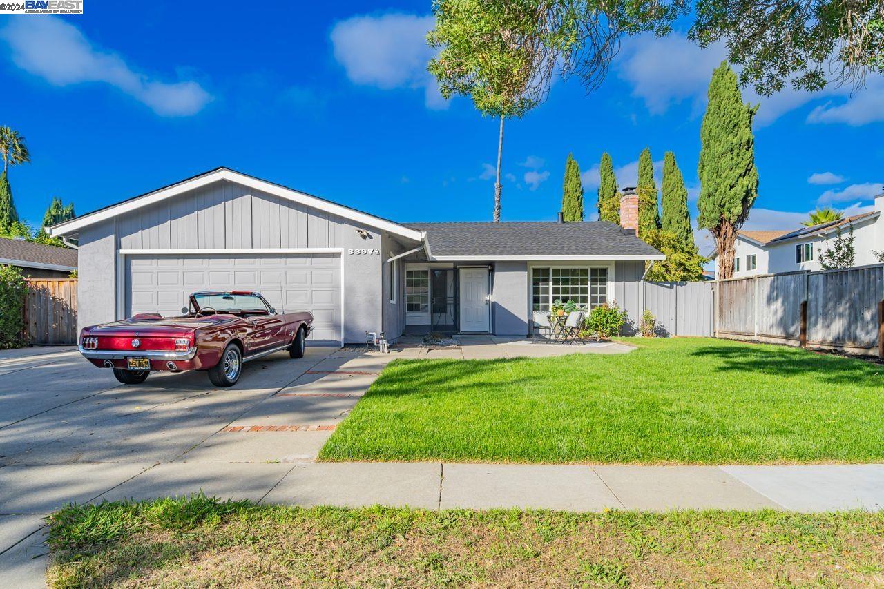 Detail Gallery Image 1 of 1 For 33974 Mello Way, Fremont,  CA 94555 - 3 Beds | 2 Baths
