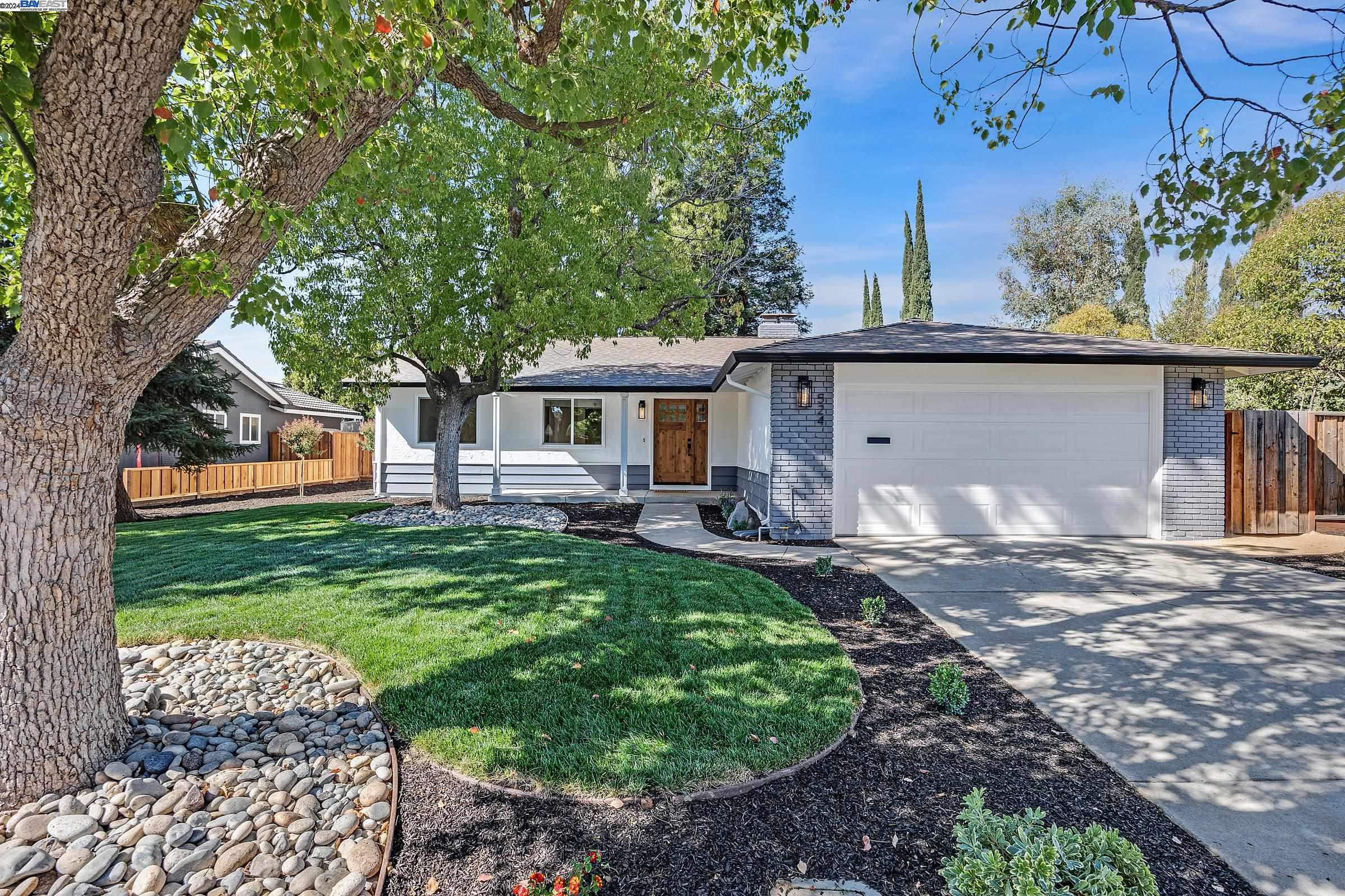 Detail Gallery Image 1 of 1 For 524 Ontario Dr, Livermore,  CA 94550 - 3 Beds | 2 Baths
