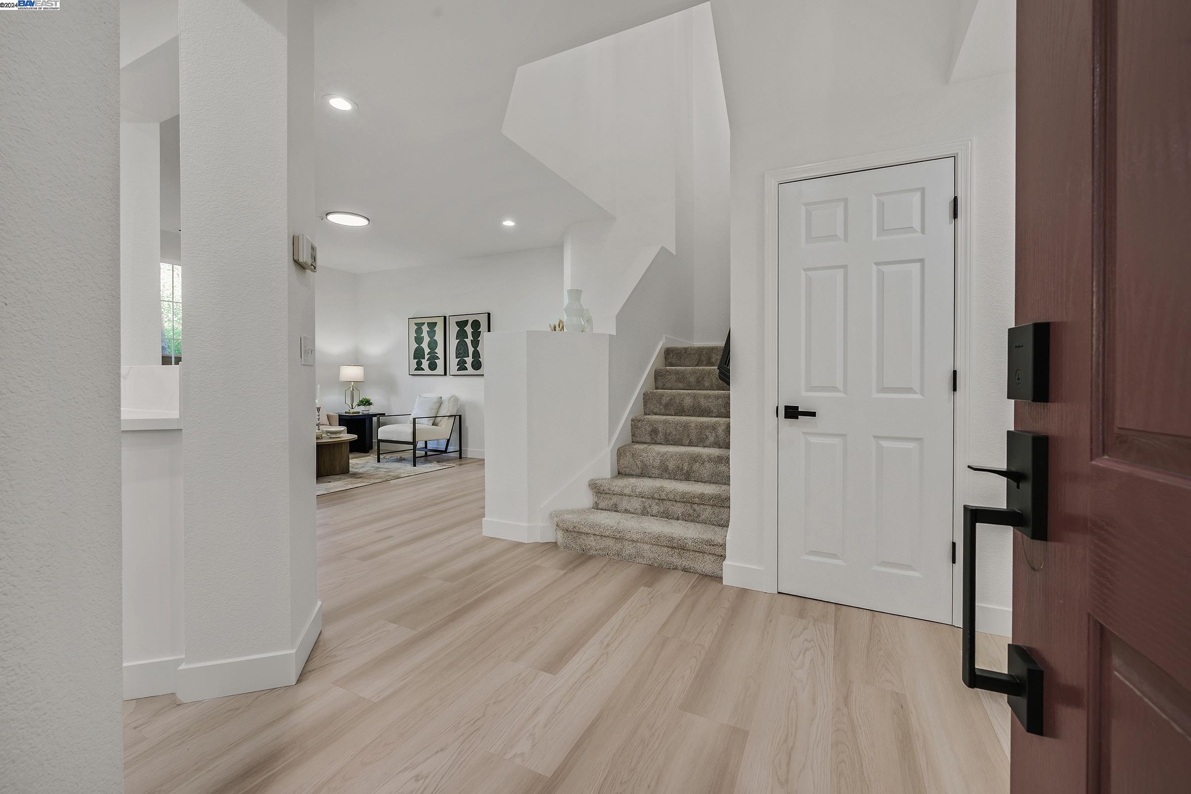 Photo #2: 41071938 Listing 