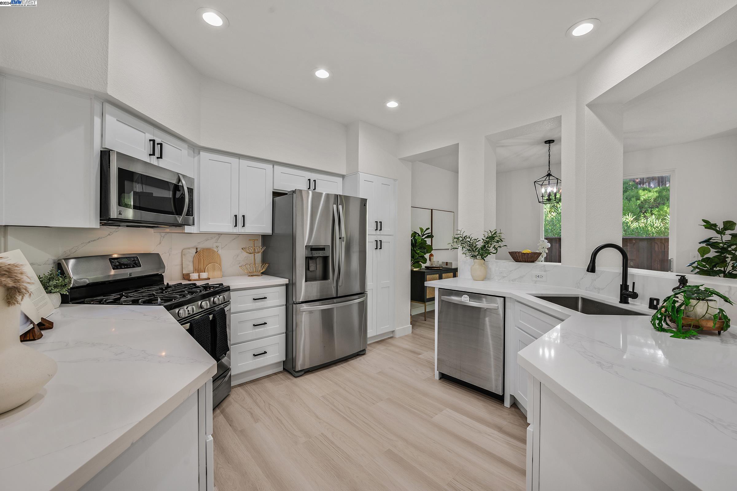 Photo #3: 41071938 Listing 
