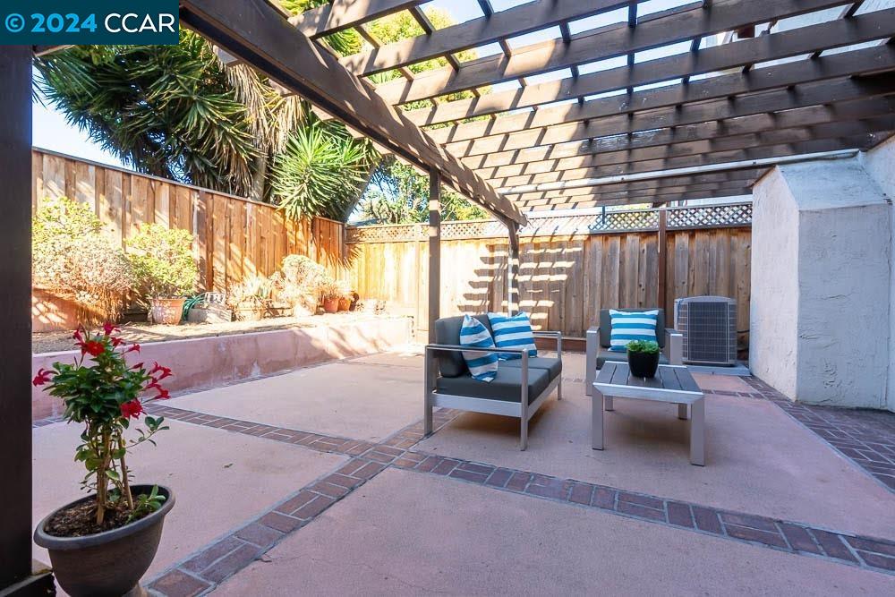 Photo #2: 41071944 Listing 
