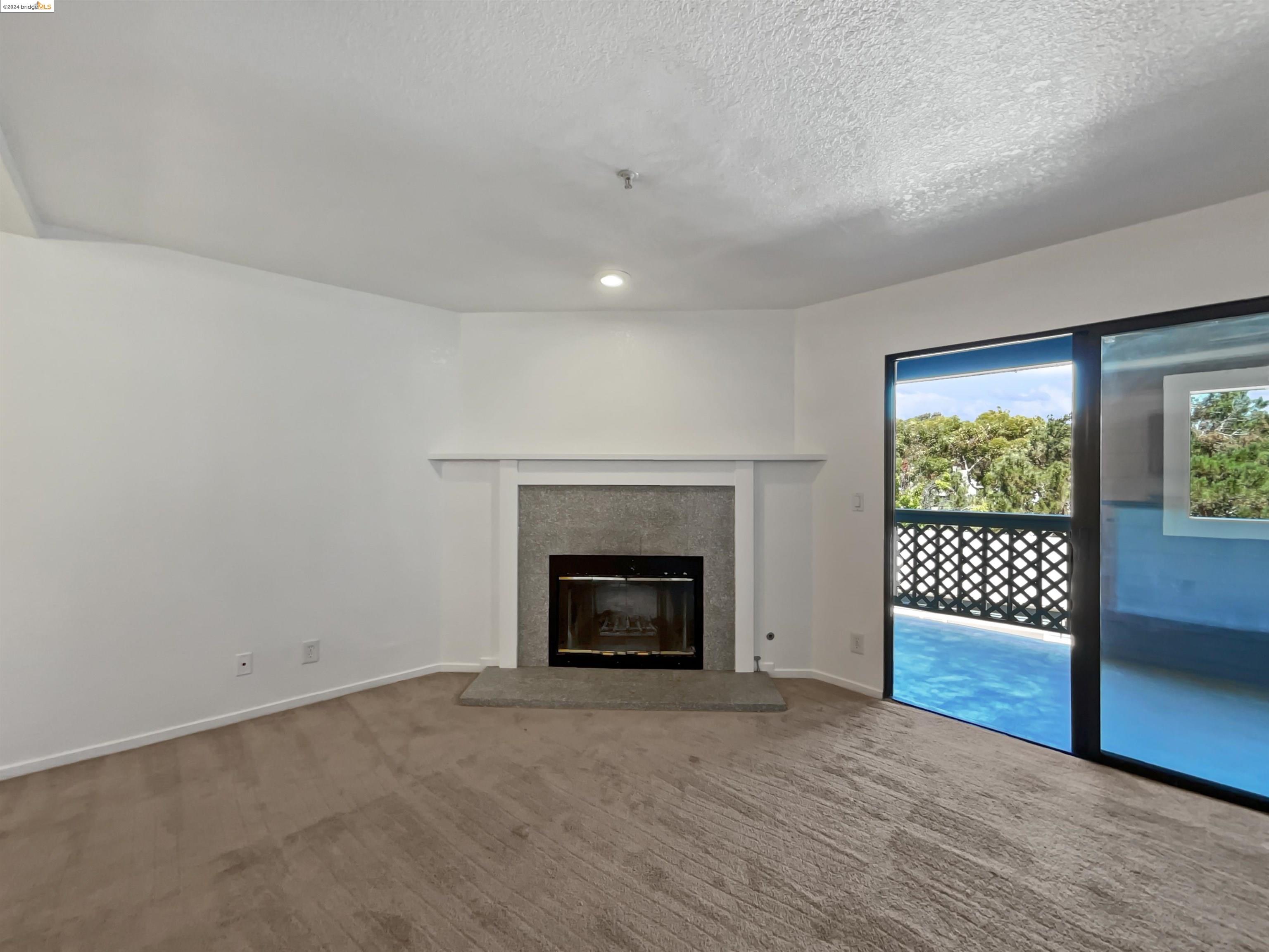 Detail Gallery Image 15 of 40 For 236 Sea Crest Cir, Vallejo,  CA 94590 - 2 Beds | 2/1 Baths