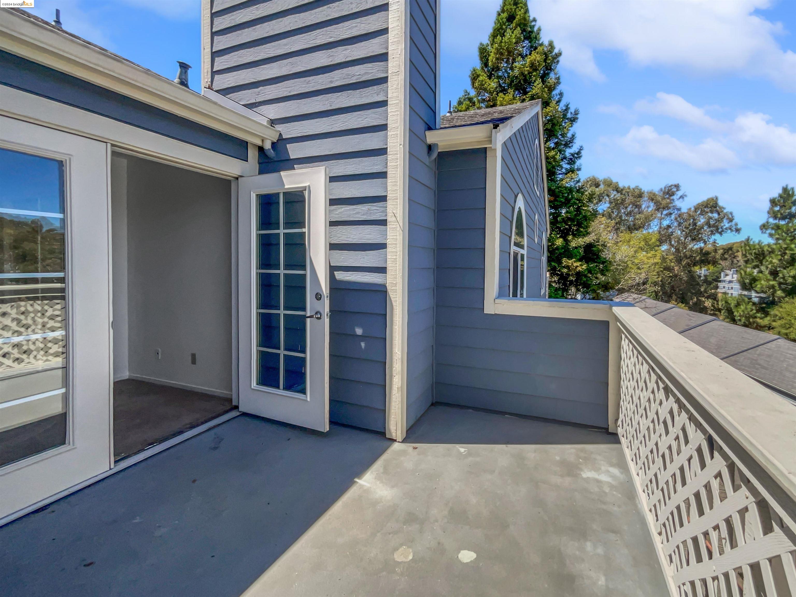 Detail Gallery Image 36 of 40 For 236 Sea Crest Cir, Vallejo,  CA 94590 - 2 Beds | 2/1 Baths