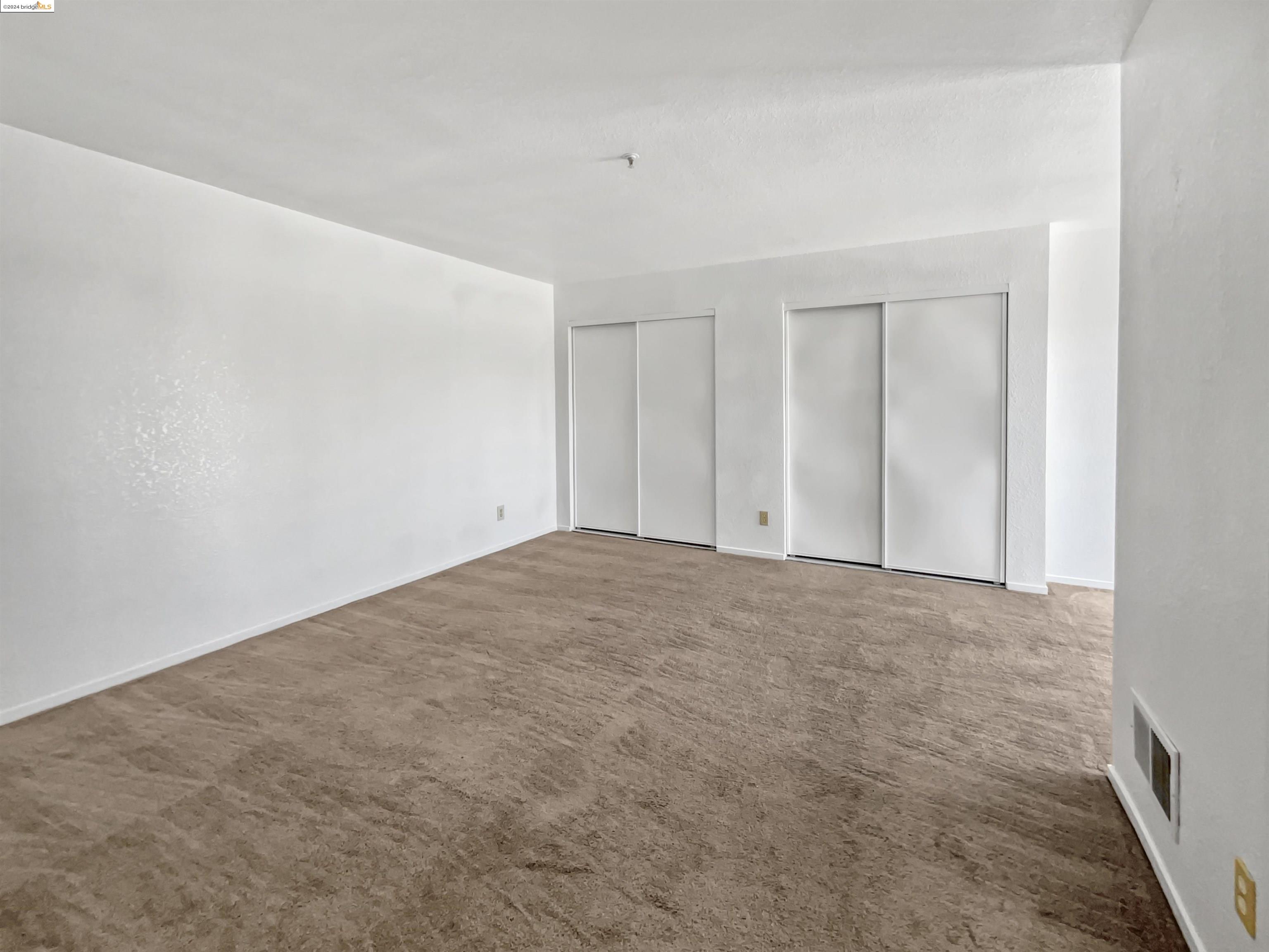 Detail Gallery Image 5 of 40 For 236 Sea Crest Cir, Vallejo,  CA 94590 - 2 Beds | 2/1 Baths