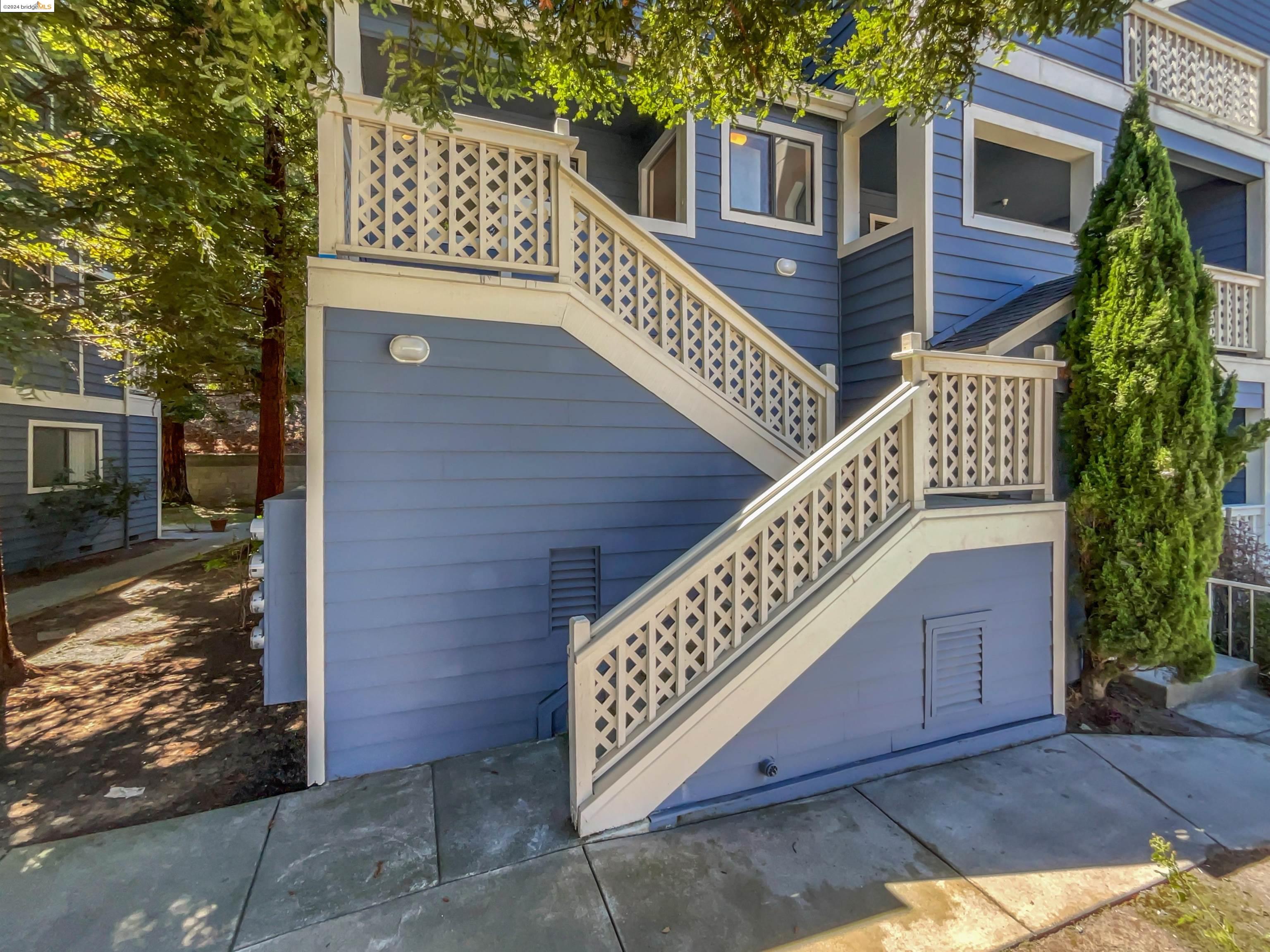 Detail Gallery Image 8 of 40 For 236 Sea Crest Cir, Vallejo,  CA 94590 - 2 Beds | 2/1 Baths