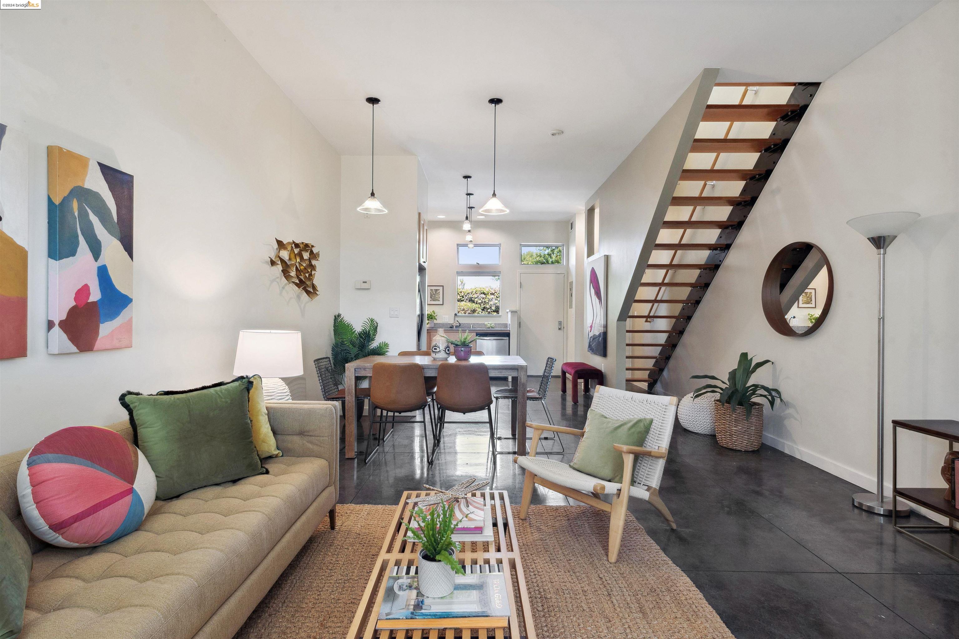 More Details about MLS # 41071975 : 1210 32ND ST