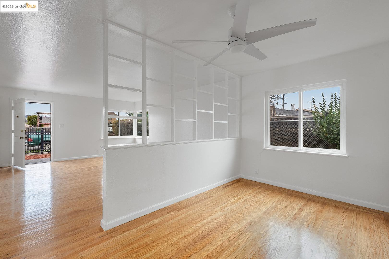 8425 D ST, Oakland, California 94621, 2 Bedrooms Bedrooms, 5 Rooms Rooms,1 BathroomBathrooms,Residential,For Sale,8425 D ST,41071978