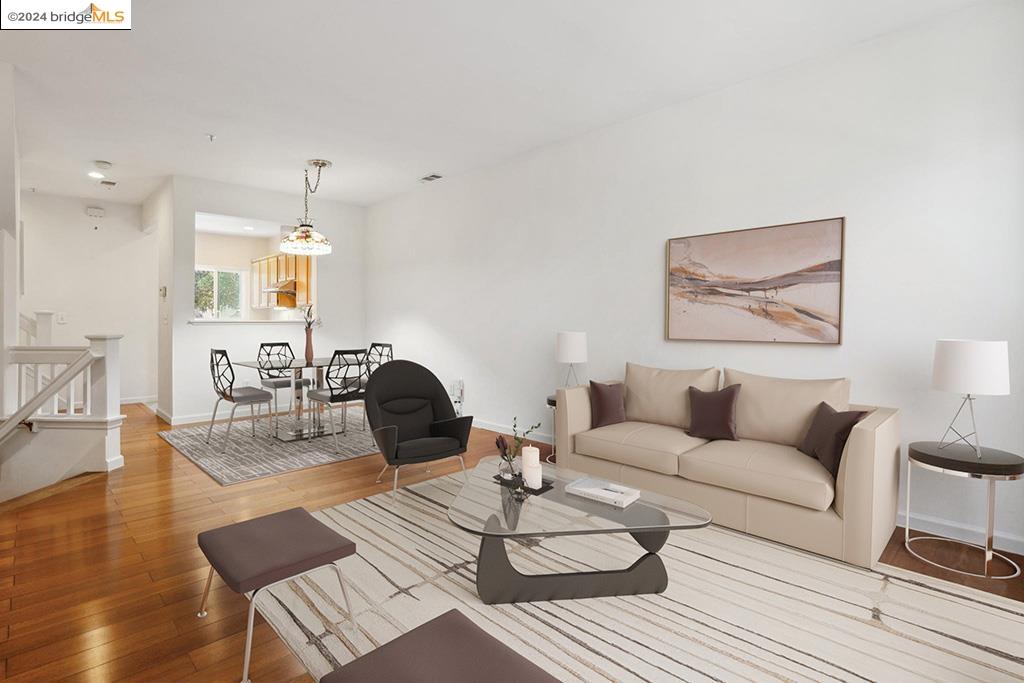 Photo #2: 41071982 Listing 