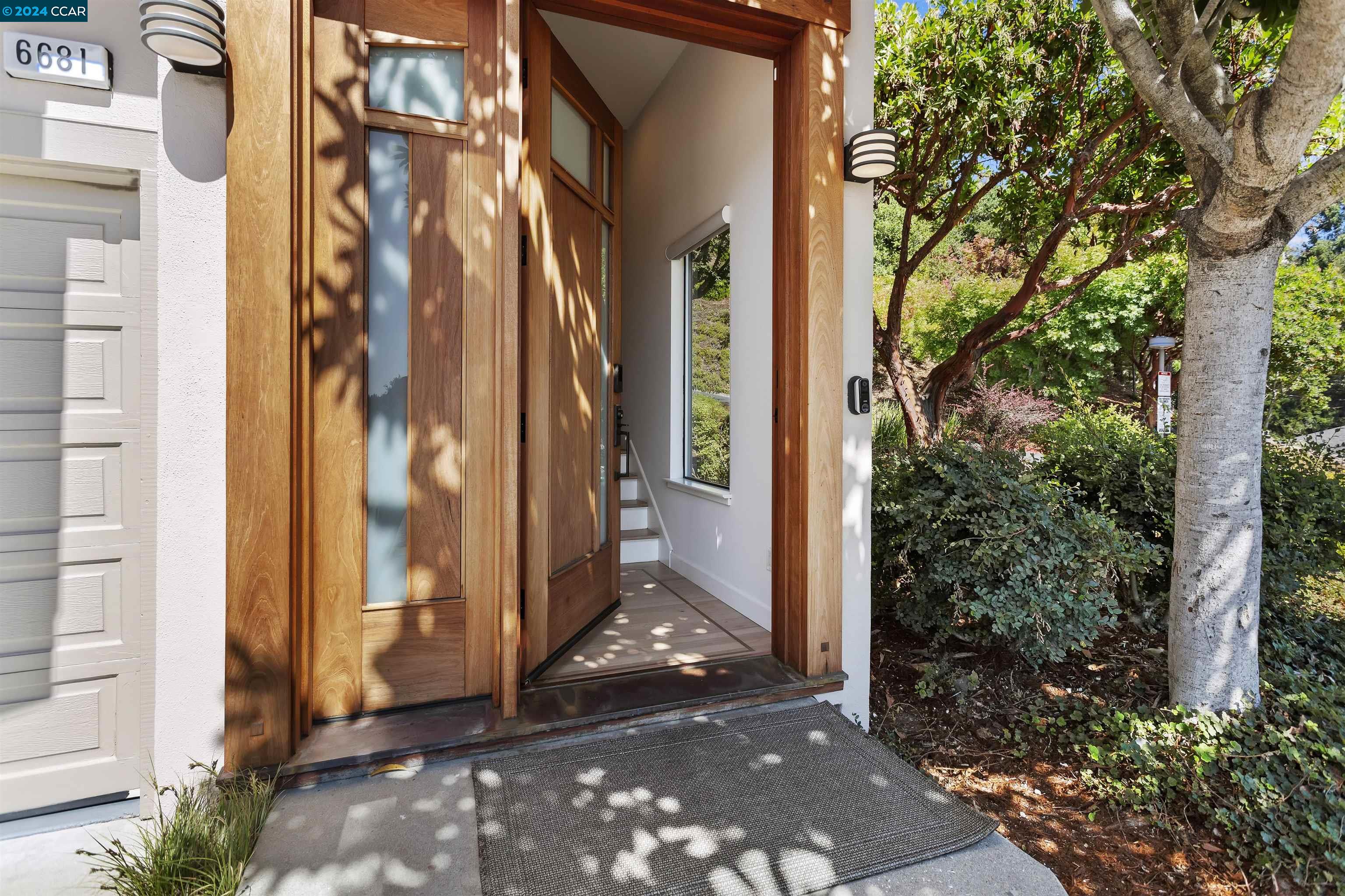 Photo #2: 41071988 Listing 
