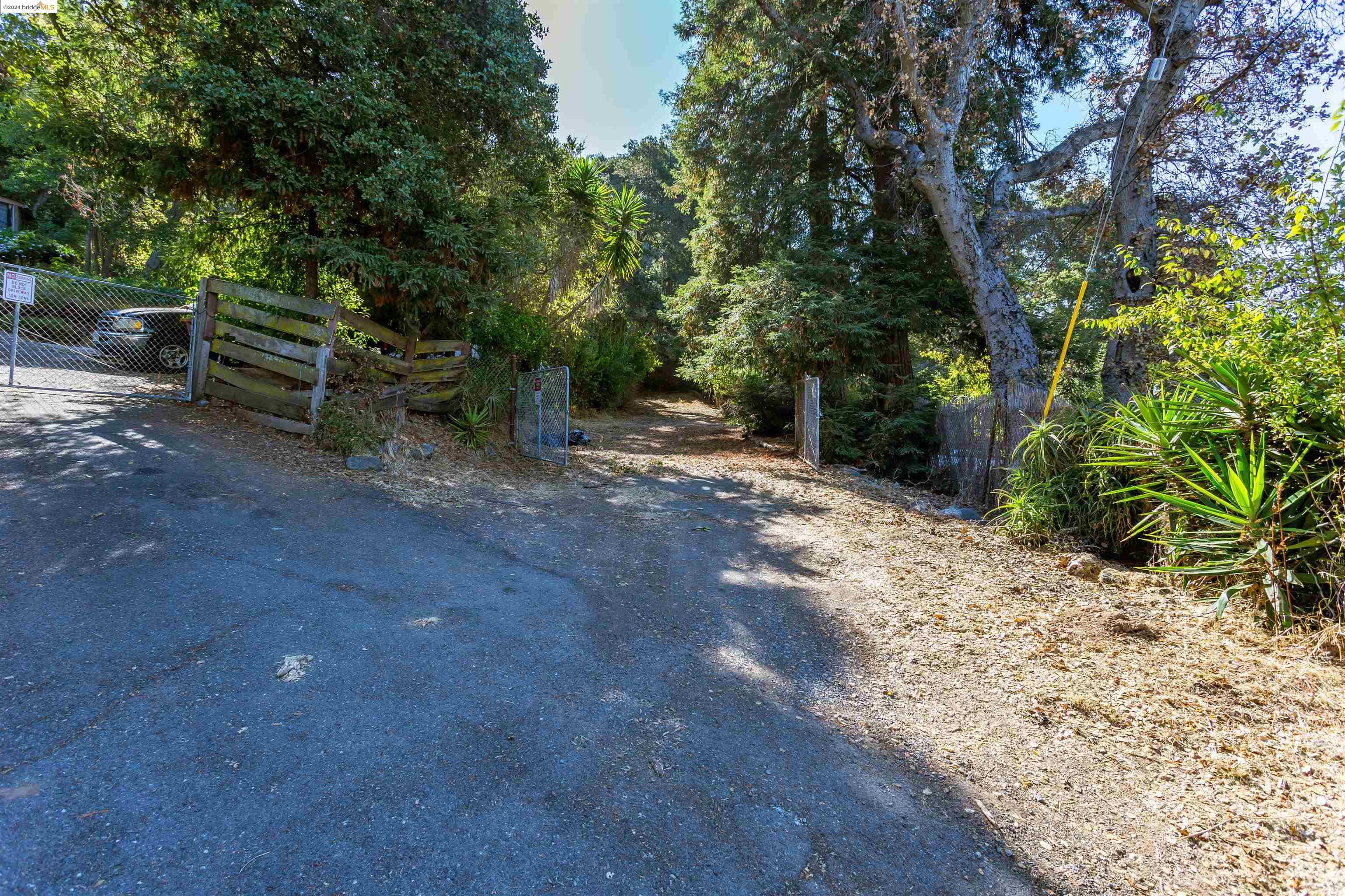 Thumbnail for 4224 Mountain View Ave, Oakland, CA 94605