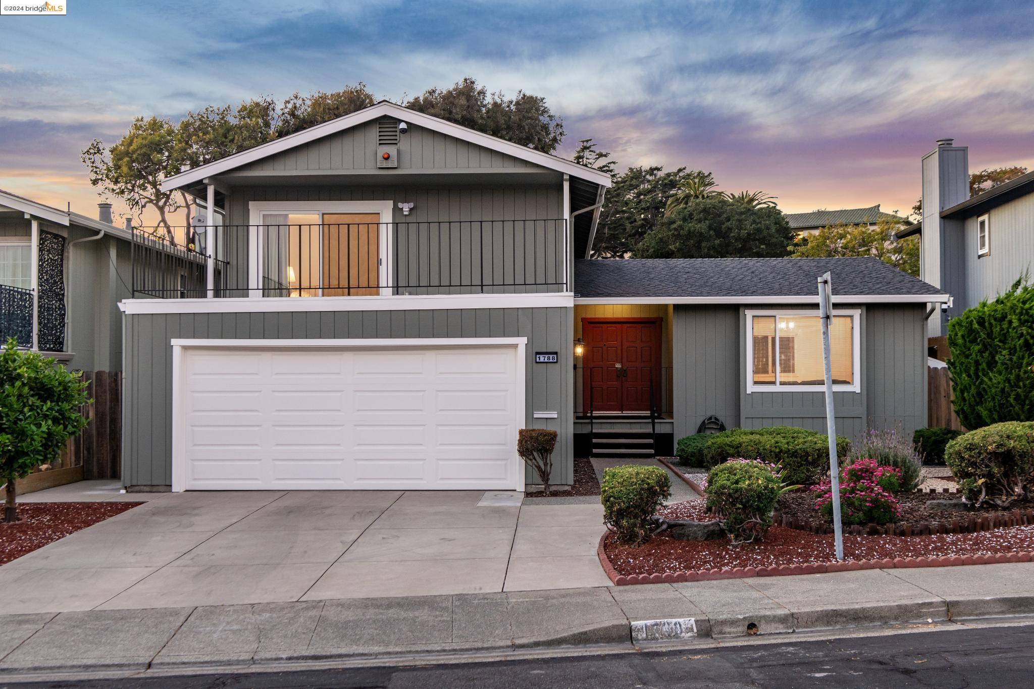 Detail Gallery Image 1 of 1 For 1788 Manor Cir, El Cerrito,  CA 94530 - 4 Beds | 3 Baths