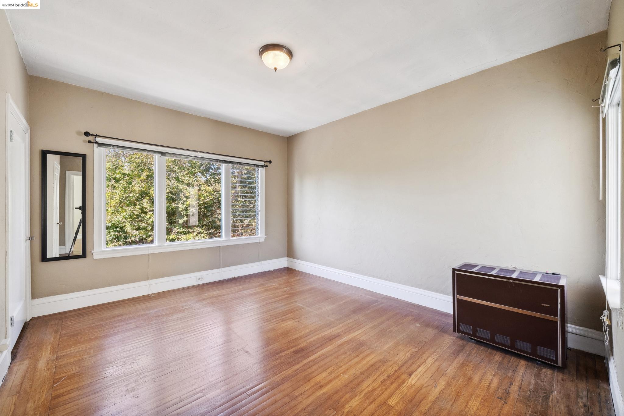 Detail Gallery Image 29 of 45 For 309 63rd St, Oakland,  CA 94618 - – Beds | – Baths